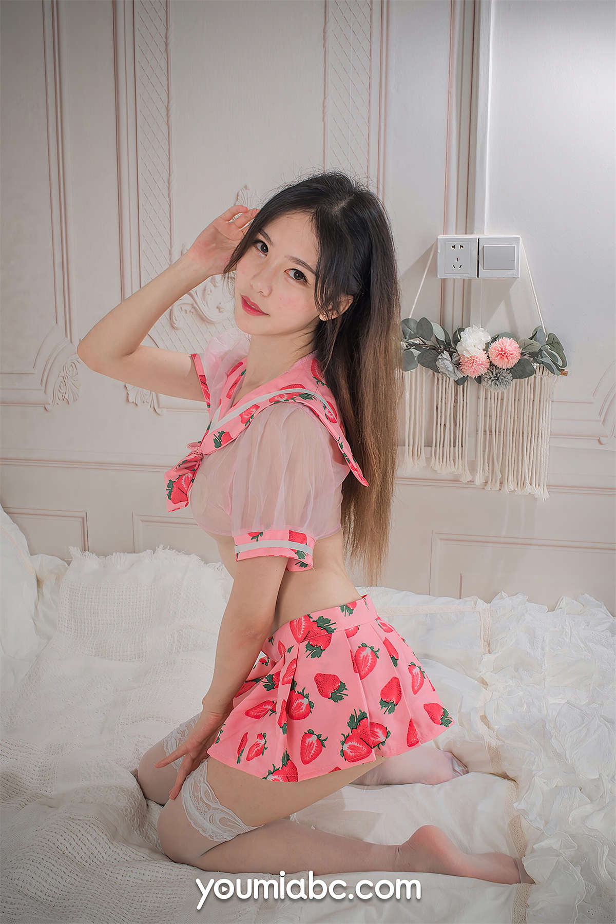 图片[2]-YouMi尤蜜 2020.12.11 今天是草莓味 抖娘利世-日更街拍