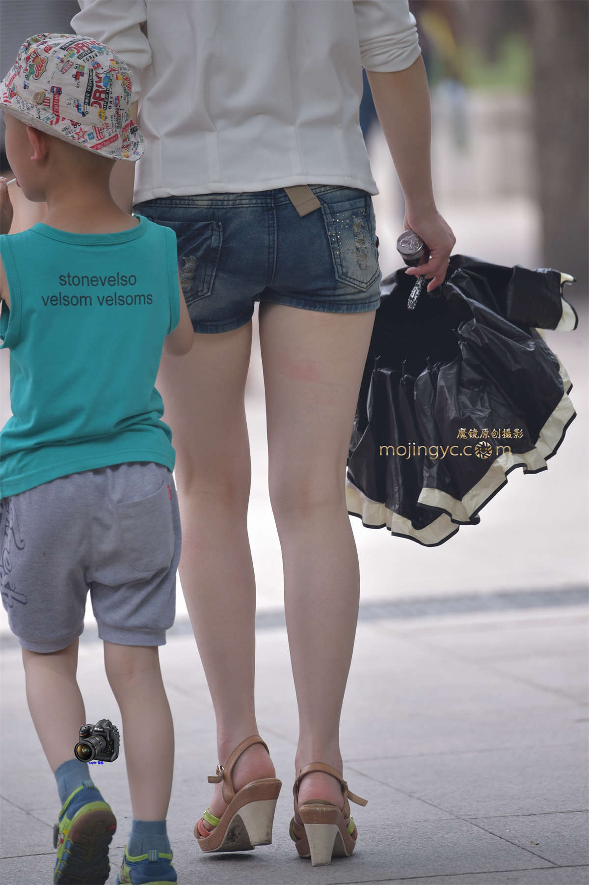 2016-04-01愚人节福利-清凉美腿系列20张-日更街拍