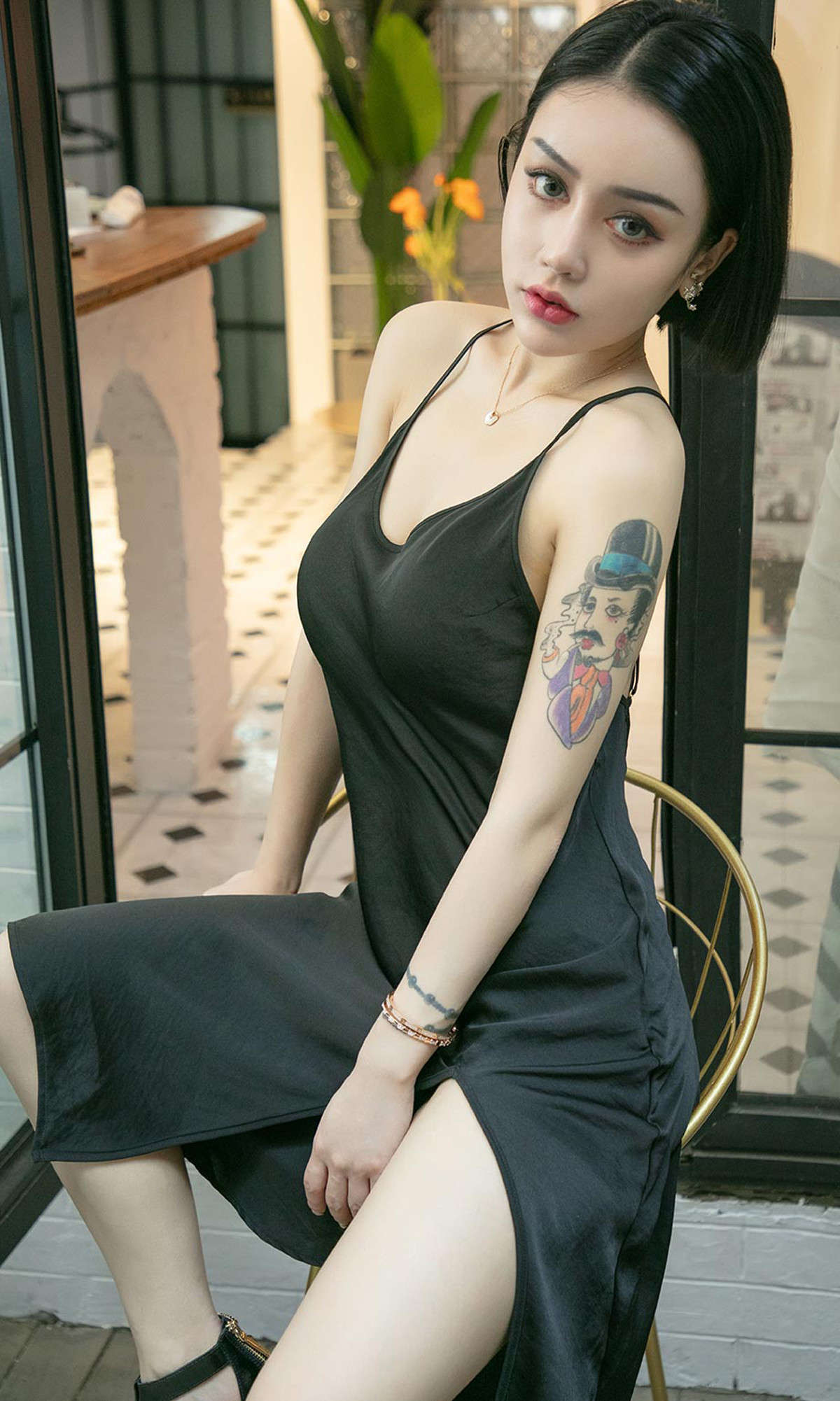 Ugirls爱尤物 NO.1555 陆梓琪—万爱无邪-日更街拍