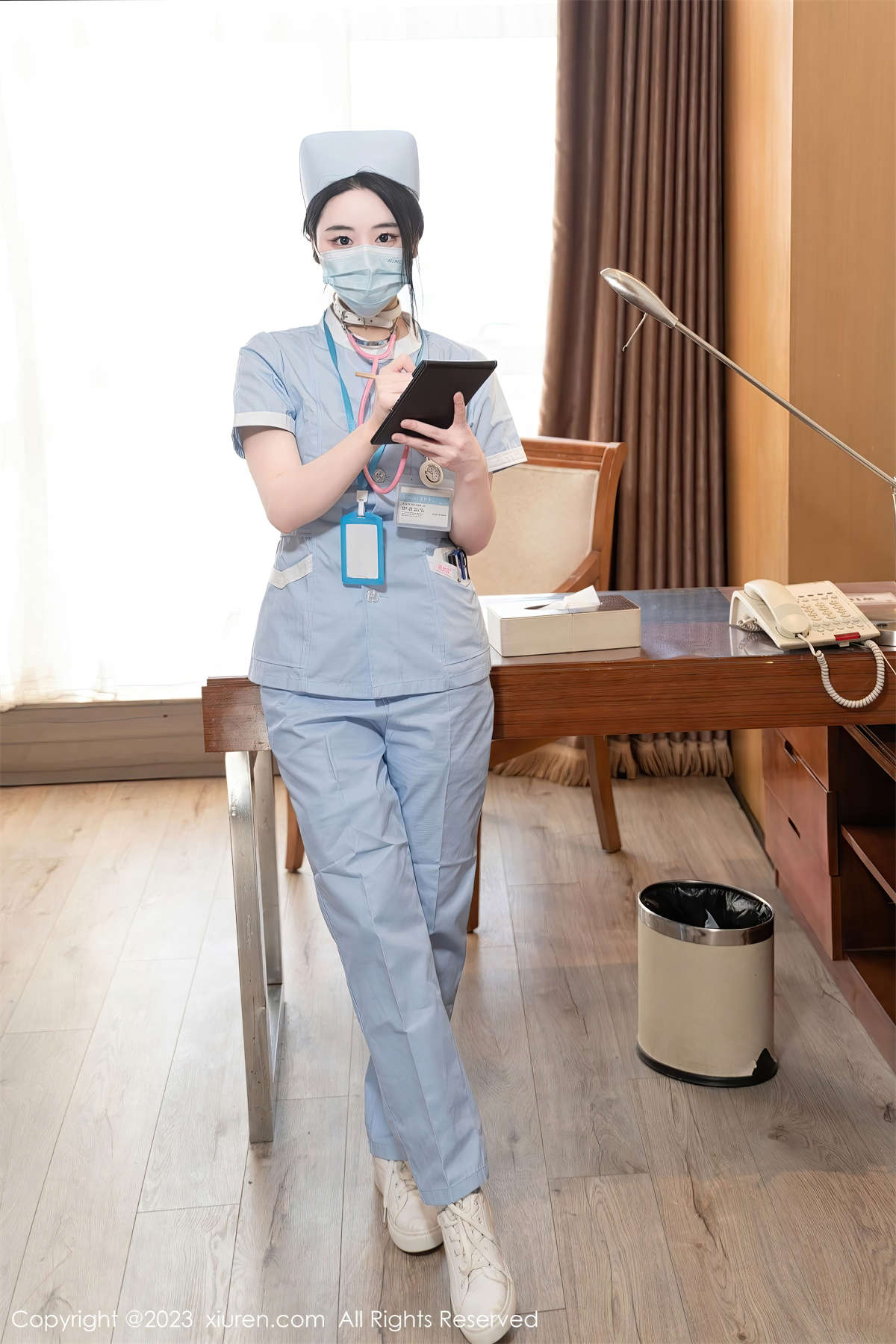 Xiuren秀人网 2023.06.07 No.6868 汐汐爱吃草莓-日更街拍