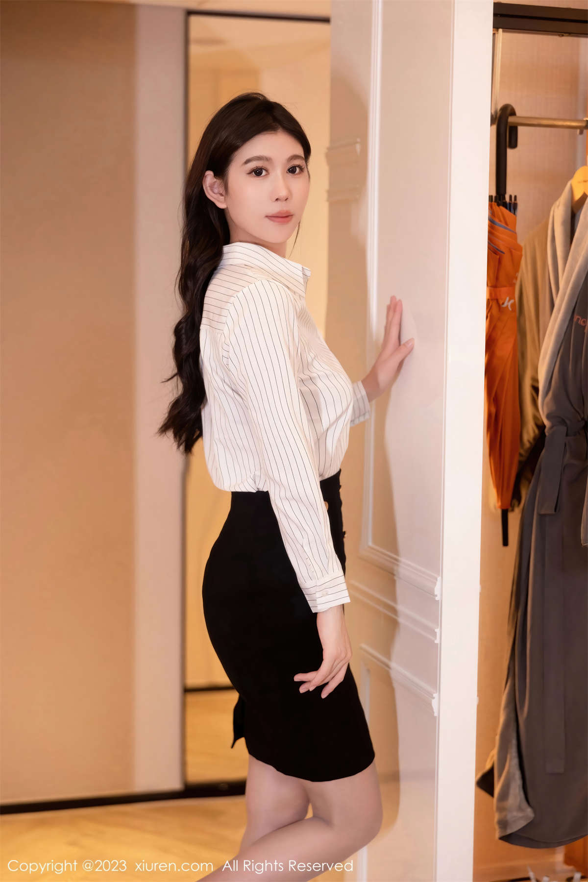 图片[2]-Xiuren秀人网 2023.09.05 No.7335 李雅柔-日更街拍