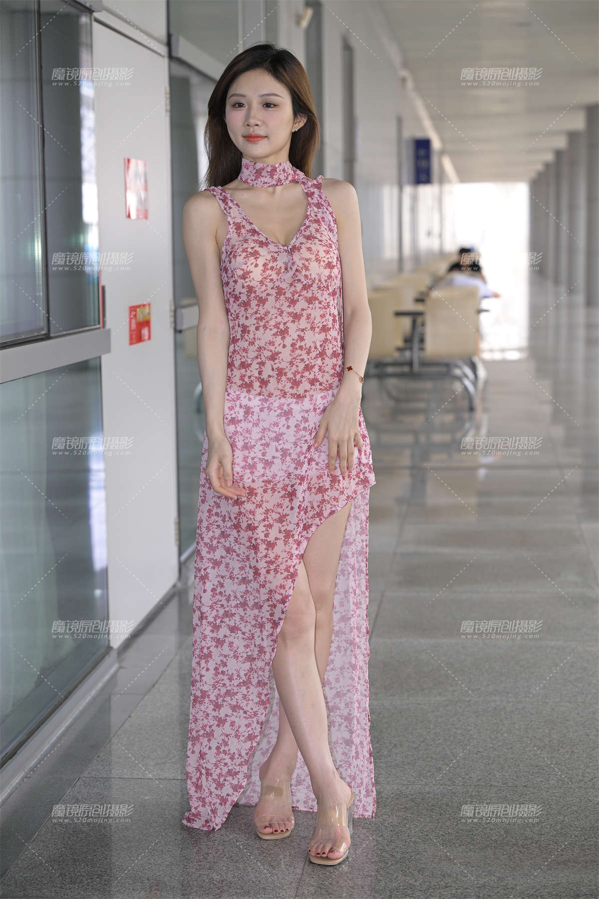 图片[2]-粉嫩小妹-日更街拍