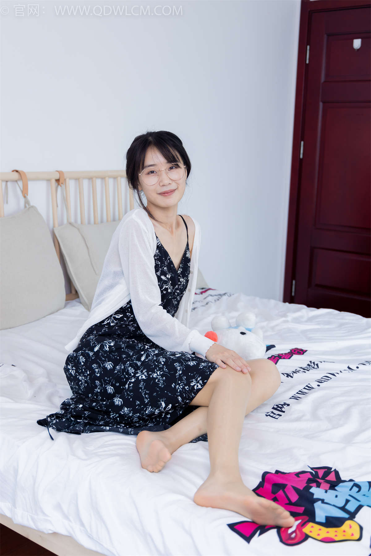 物恋传媒 NO.1723 菜菜-明媚阳光-日更街拍