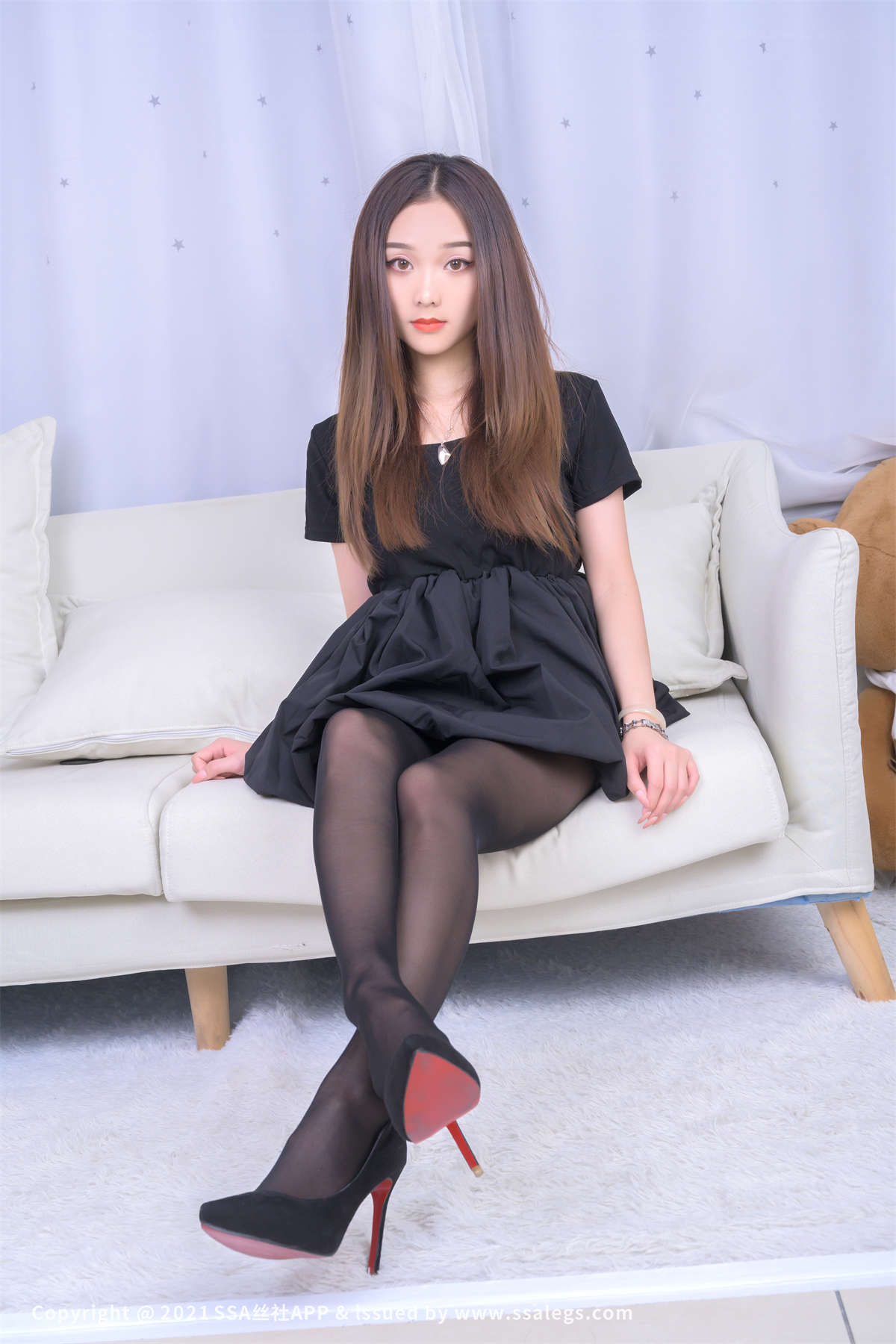 图片[2]-SSA丝社 NO.712 素人模特的比基尼裆黑丝（上）-日更街拍