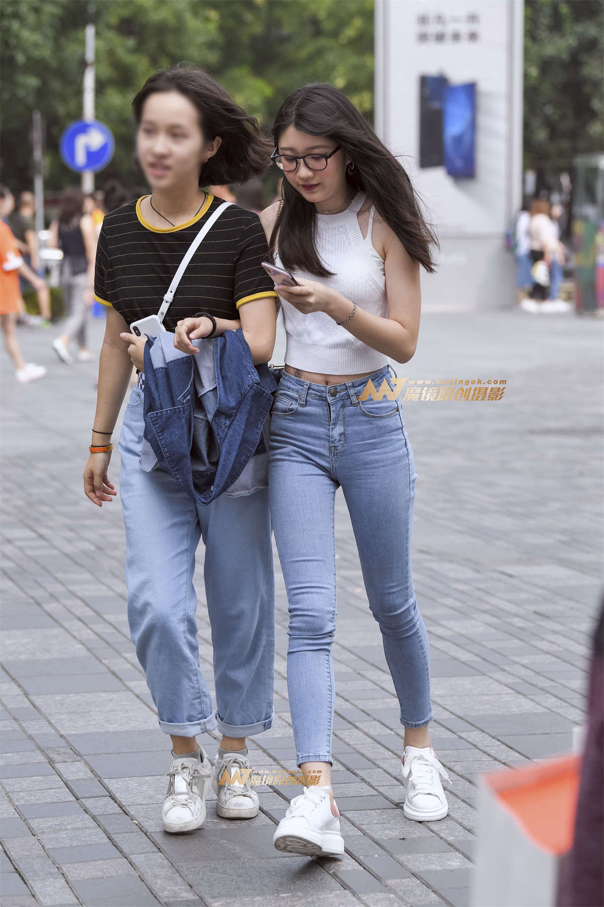 苗条的紧牛！-日更街拍