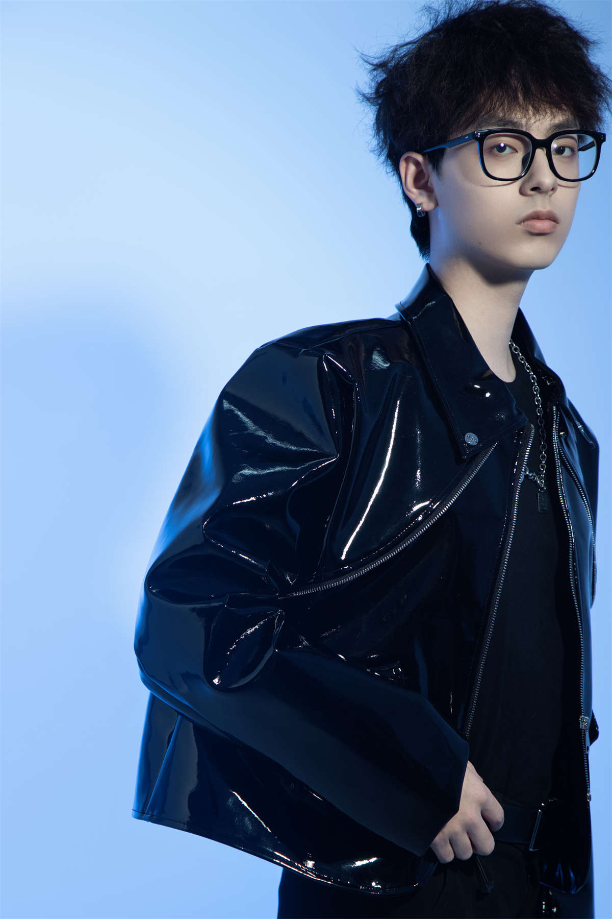 YITUYU艺图语 2023.03.22 蓝与黑 古娜拉黑暗佩奇插图1