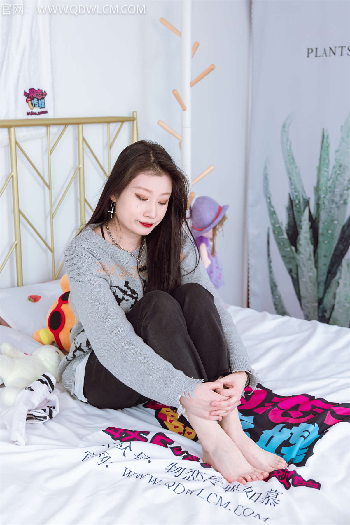 图片[2]-物恋传媒 NO.1380 珂珂-杏花微雨（盲盒3）-日更街拍