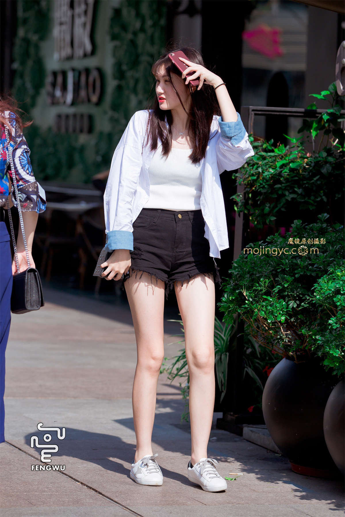 图片[2]-热裤，长腿，运动鞋（14）-日更街拍