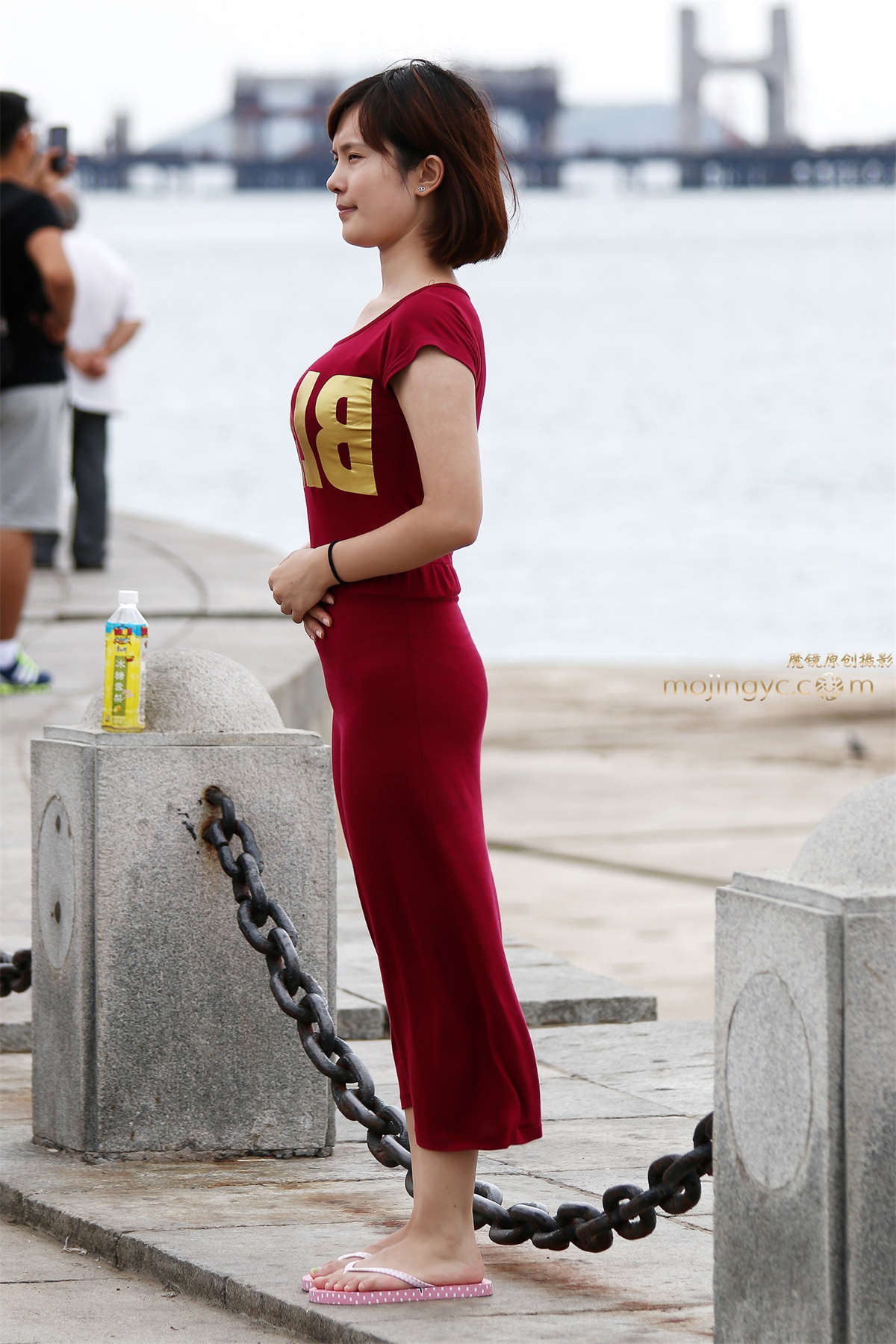 第510篇★红棉质贴身裙★-14P-日更街拍