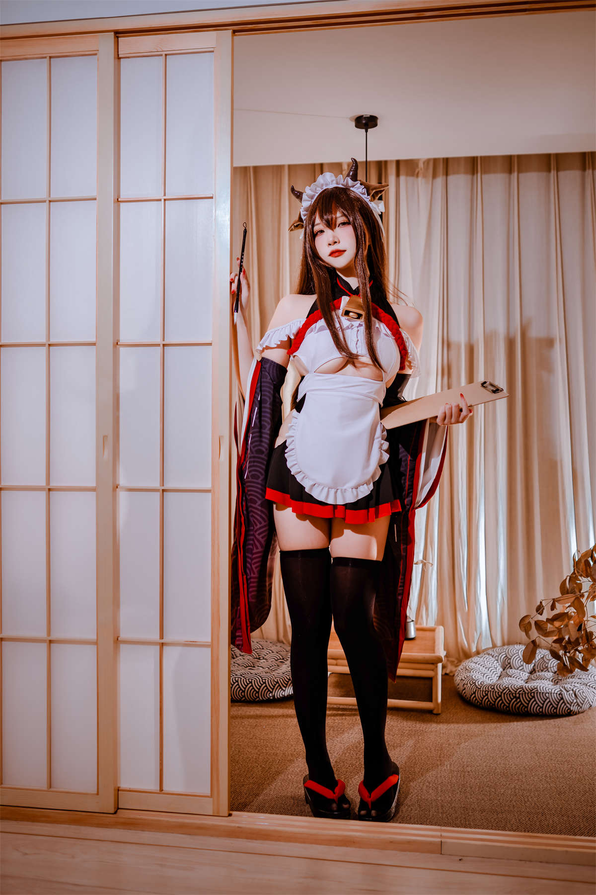 高产型Coser-二佐Nisa 碧蓝樫野女仆-日更街拍
