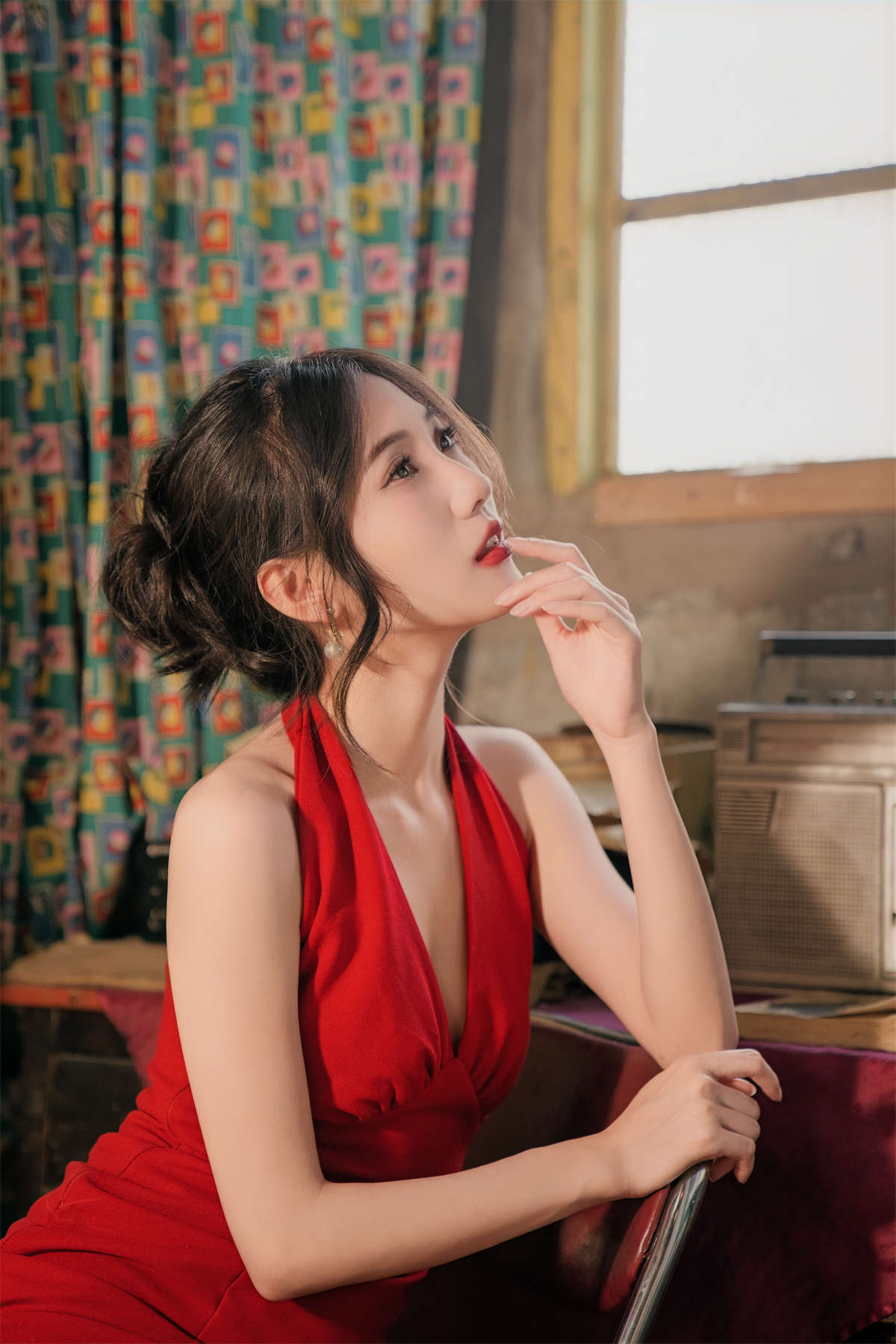 YITUYU艺图语 2024.12.24 一袭红裙 o1ne万插图1