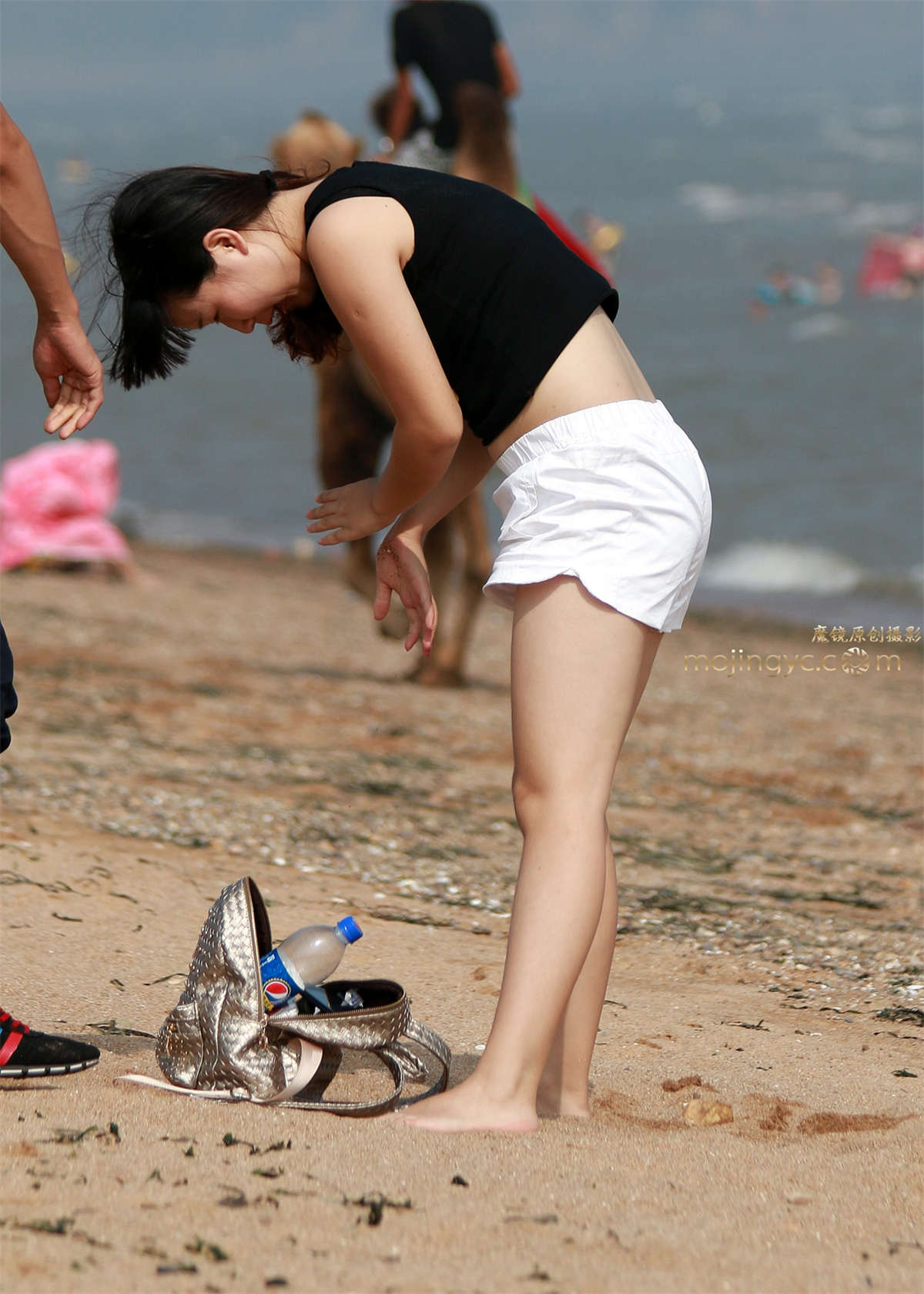 图片[2]-第512篇★幸福的白热裤小妹★-16P-日更街拍