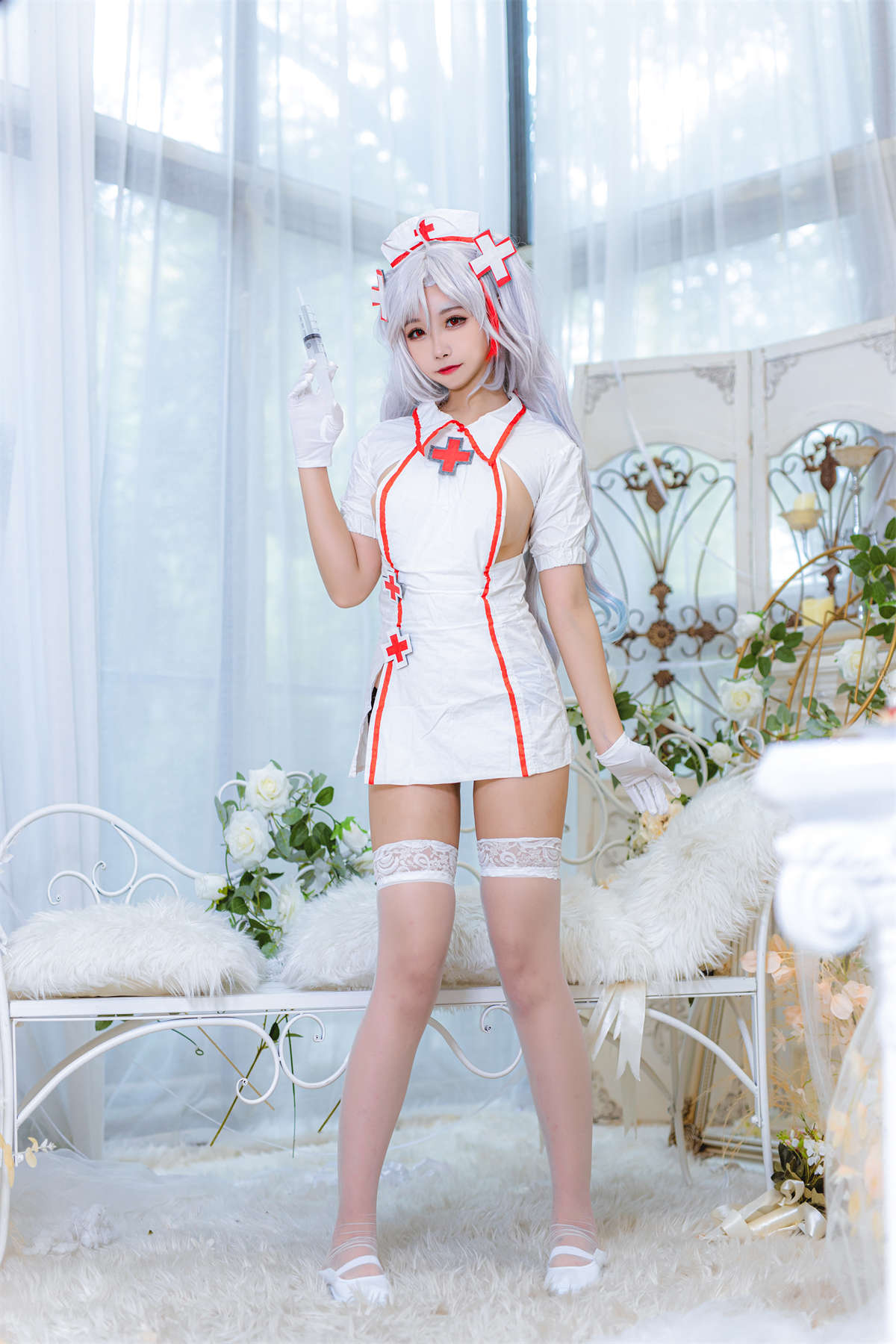Momoko葵葵 欧根之护士-日更街拍