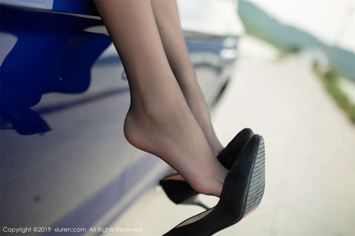 图片[2]-Xiuren秀人网 2019.11.01 NO.1768 就是阿朱啊-日更街拍