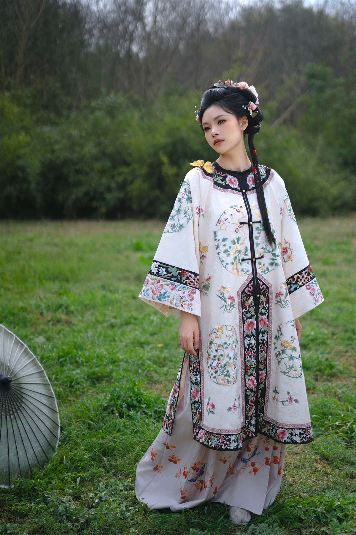 YITUYU艺图语 2024.04.18 春色满园 小兮呀插图1