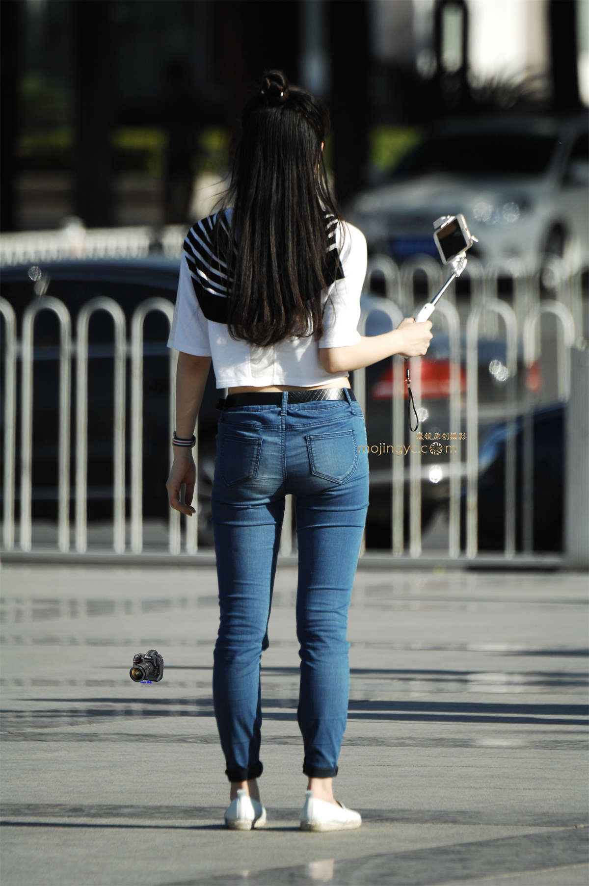 2016-05-17紧翘美臀妹妹10张-日更街拍