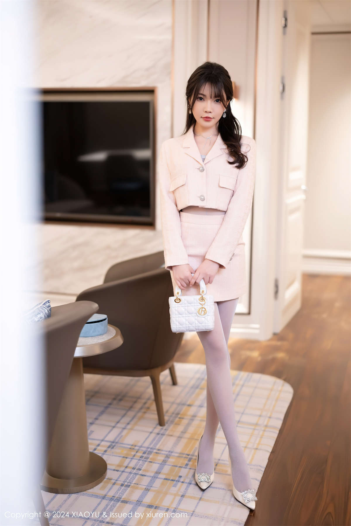 XIAOYU语画界 2024.04.17 Vol.1236 徐莉芝Booty-日更街拍