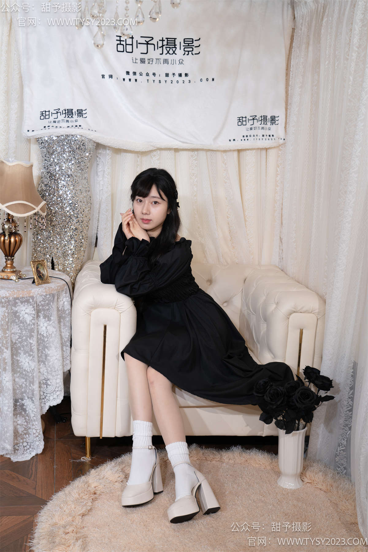 甜予摄影034期：鱼鱼-高跟鞋、白棉袜、肉丝（脚尖加固款）完整版-日更街拍