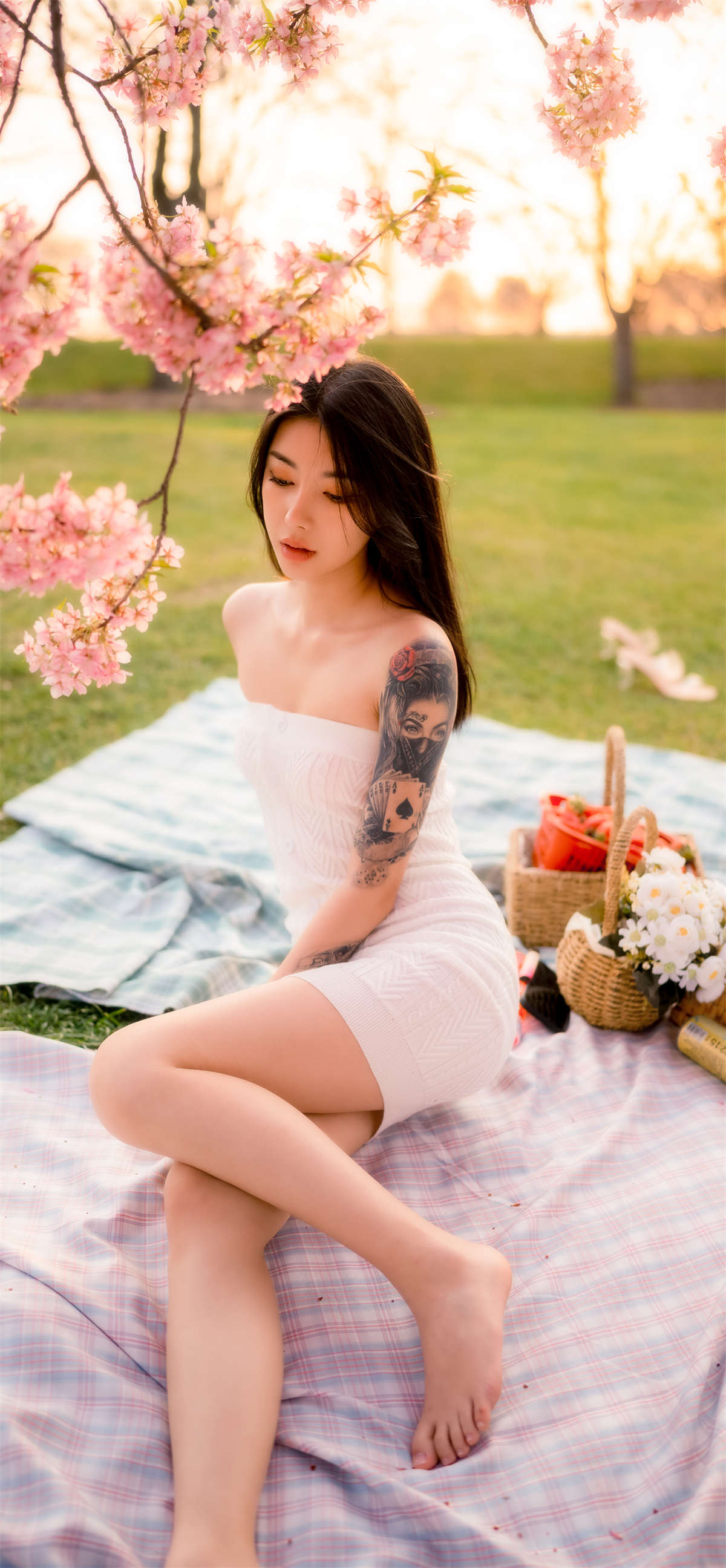 YITUYU艺图语 2022.04.22 樱花季节 悦悦-日更街拍