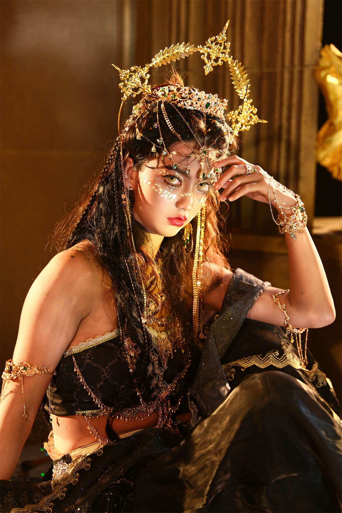 YITUYU艺图语 2023.08.29 黑金配埃及艳后 kilonova甜腻天意插图1