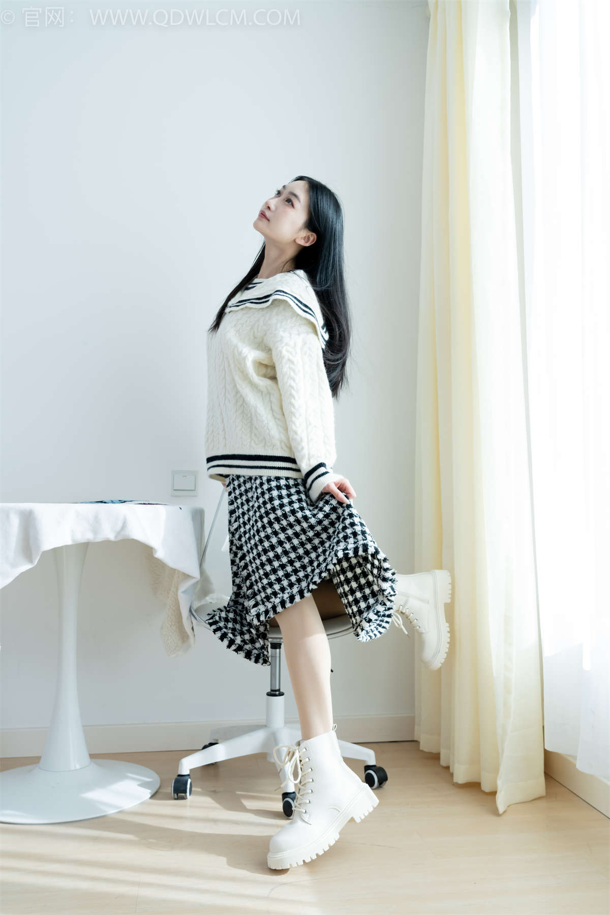 物恋传媒 NO.2192 小影-无声的告白-日更街拍