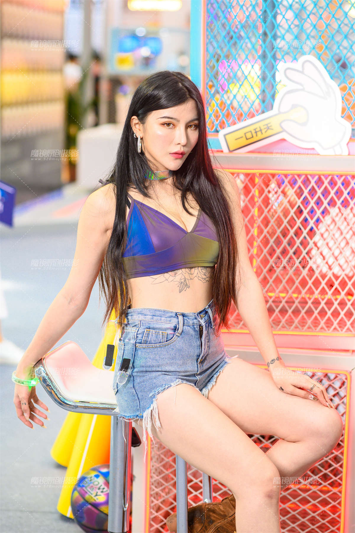 【御风赛贴】2020深圳电子烟之TITI-日更街拍