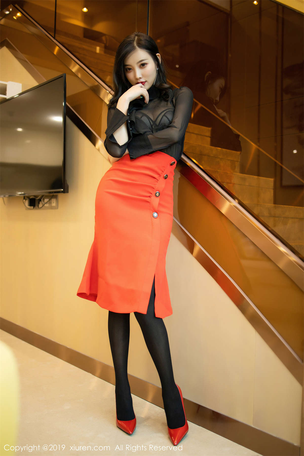 图片[2]-Xiuren秀人网 2019.11.06 NO.1778 杨晨晨sugar-日更街拍