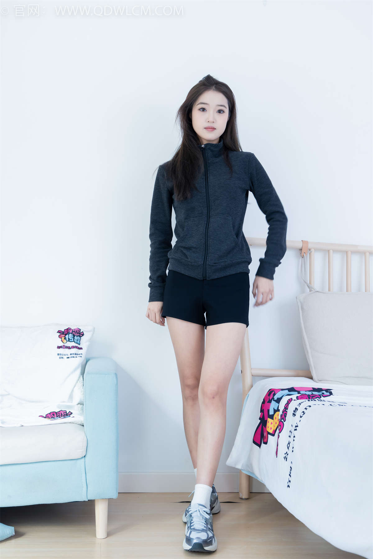 图片[2]-物恋传媒 NO.2194 泛泛-下个路口-日更街拍