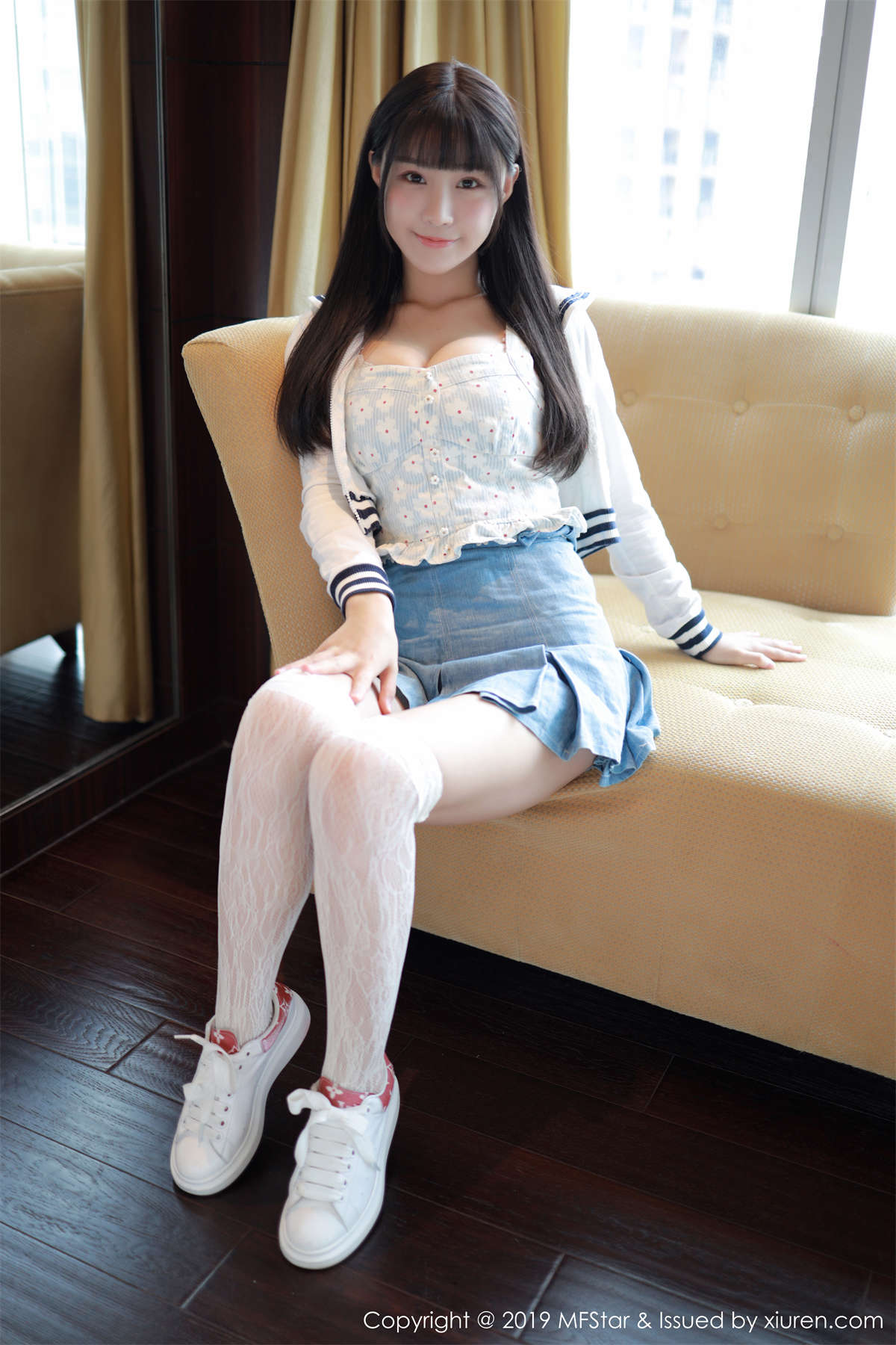 图片[2]-MFStar模范学院 2019.11.25 VOL.233 Flower朱可儿-日更街拍