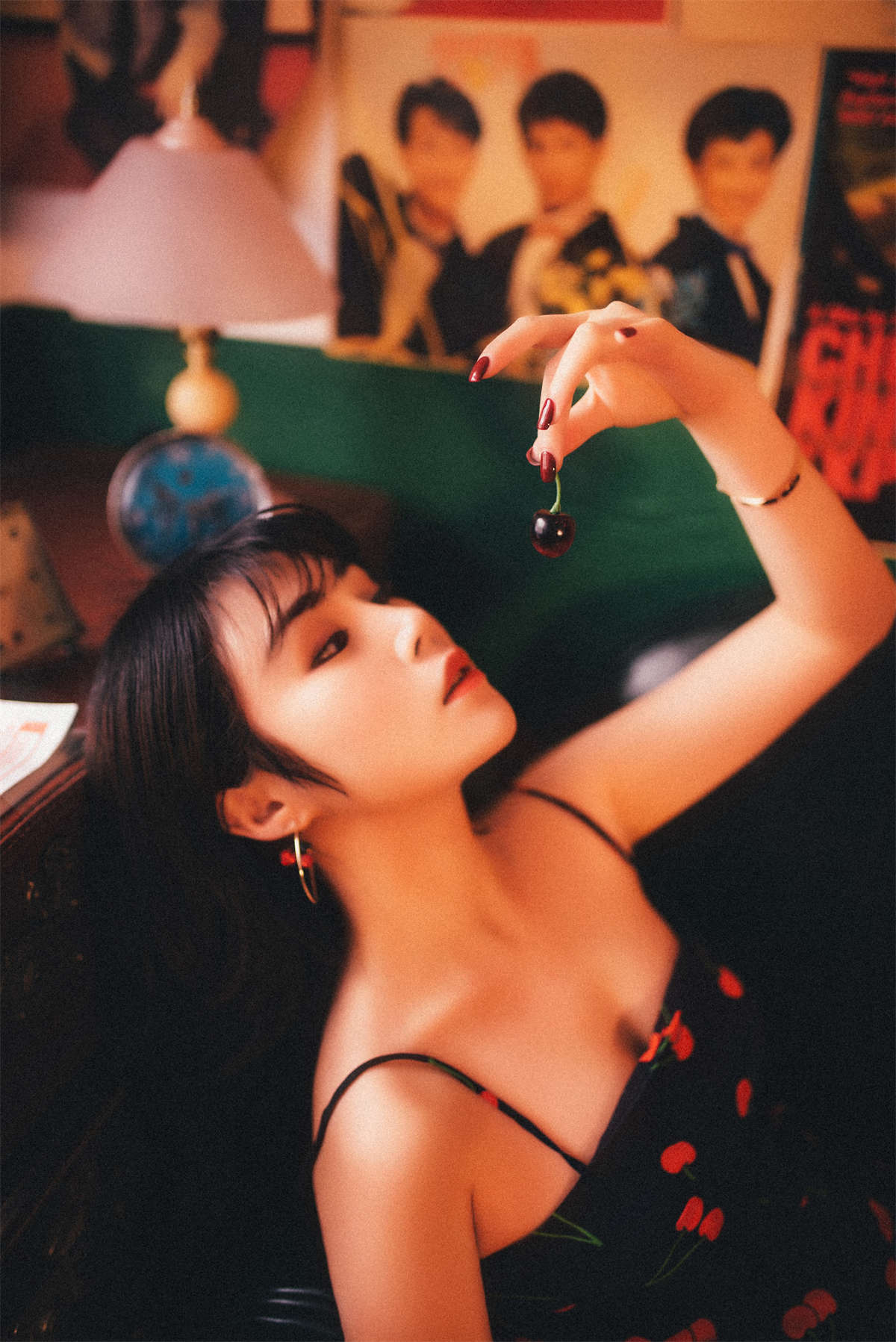 YITUYU艺图语 2023.12.14 这红尘多好啊 不要看破 呉所谓插图1