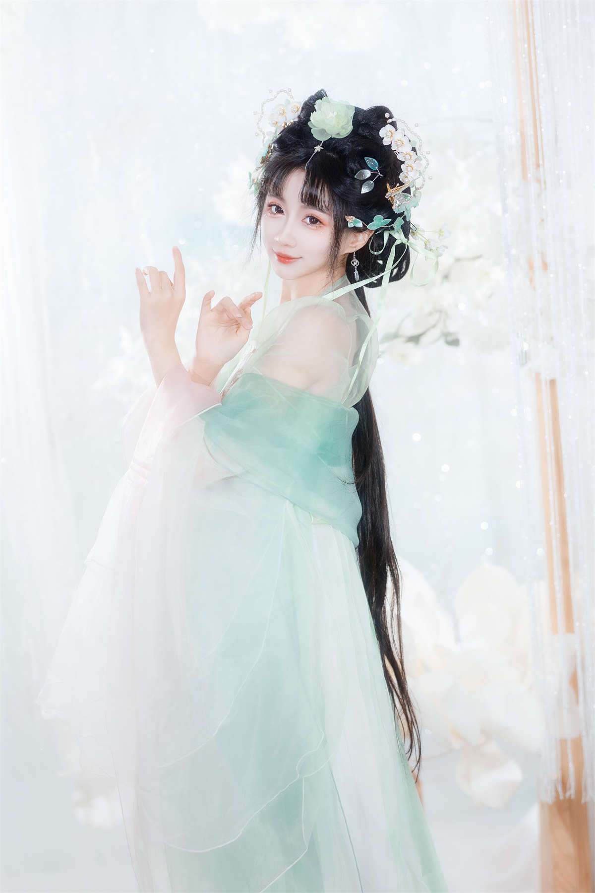 YITUYU艺图语 2024.03.15 清风月 绮罗生的小苏苏-日更街拍