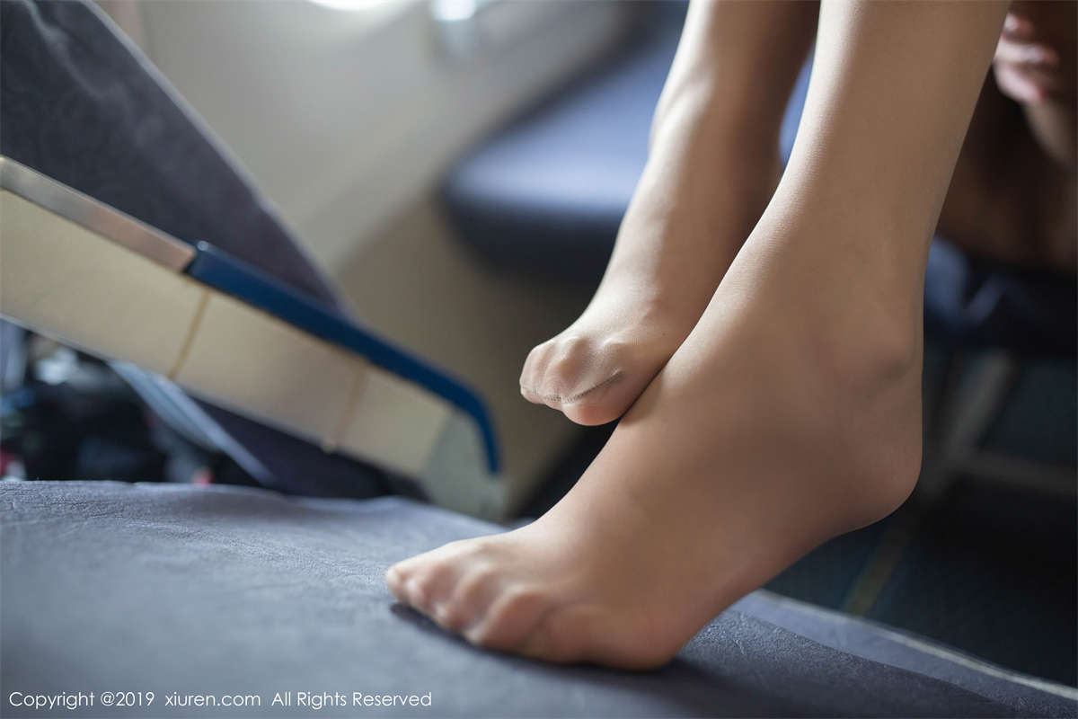 图片[2]-Xiuren秀人网 2019.11.08 NO.1781 就是阿朱啊-日更街拍