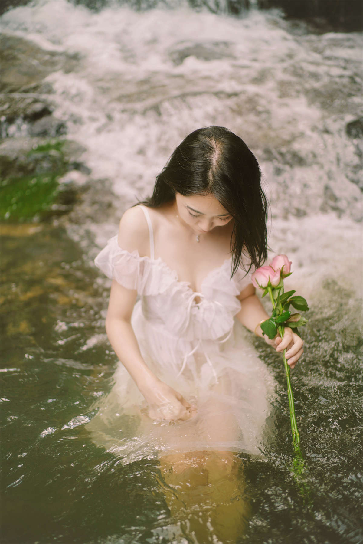 YITUYU艺图语 2022.12.15 流淌的柔情 小桃插图1