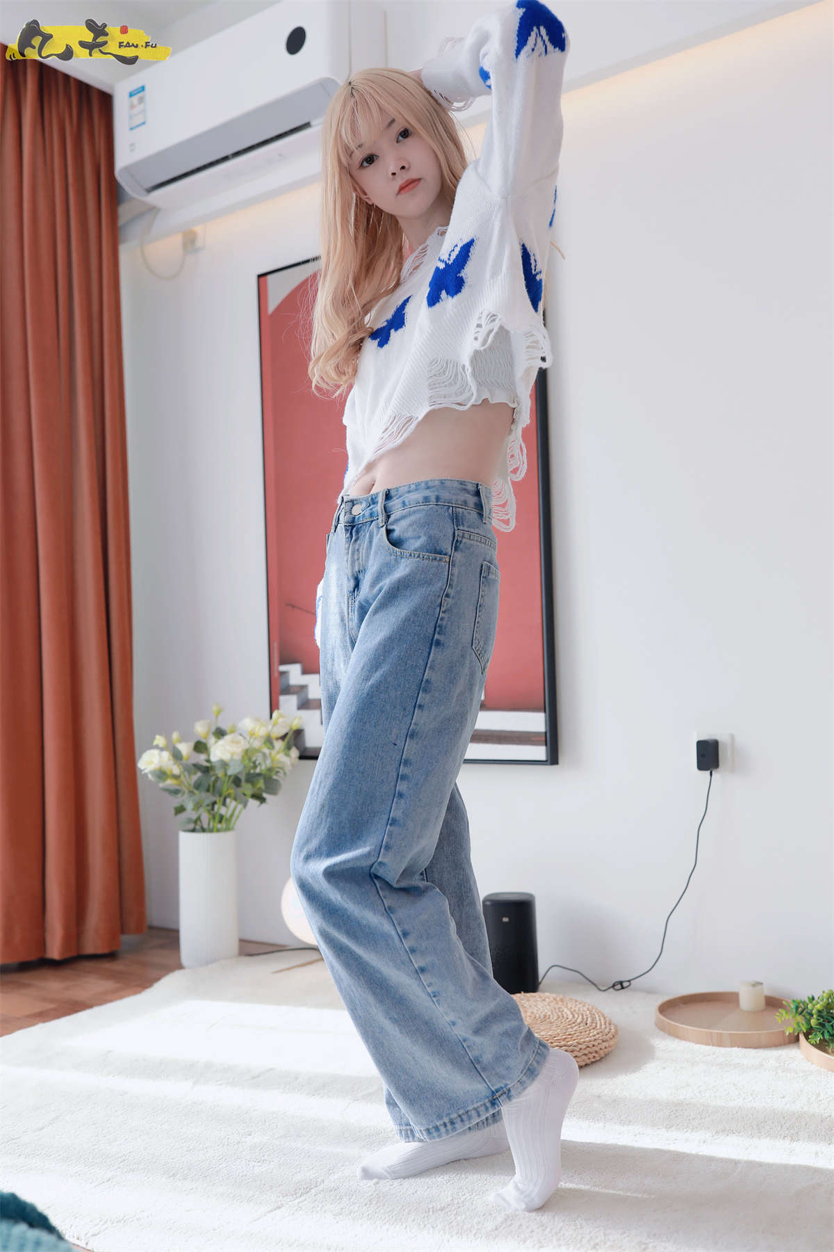 图片[2]-凡夫摄影 NO.004 小恩 白棉袜裸足-日更街拍