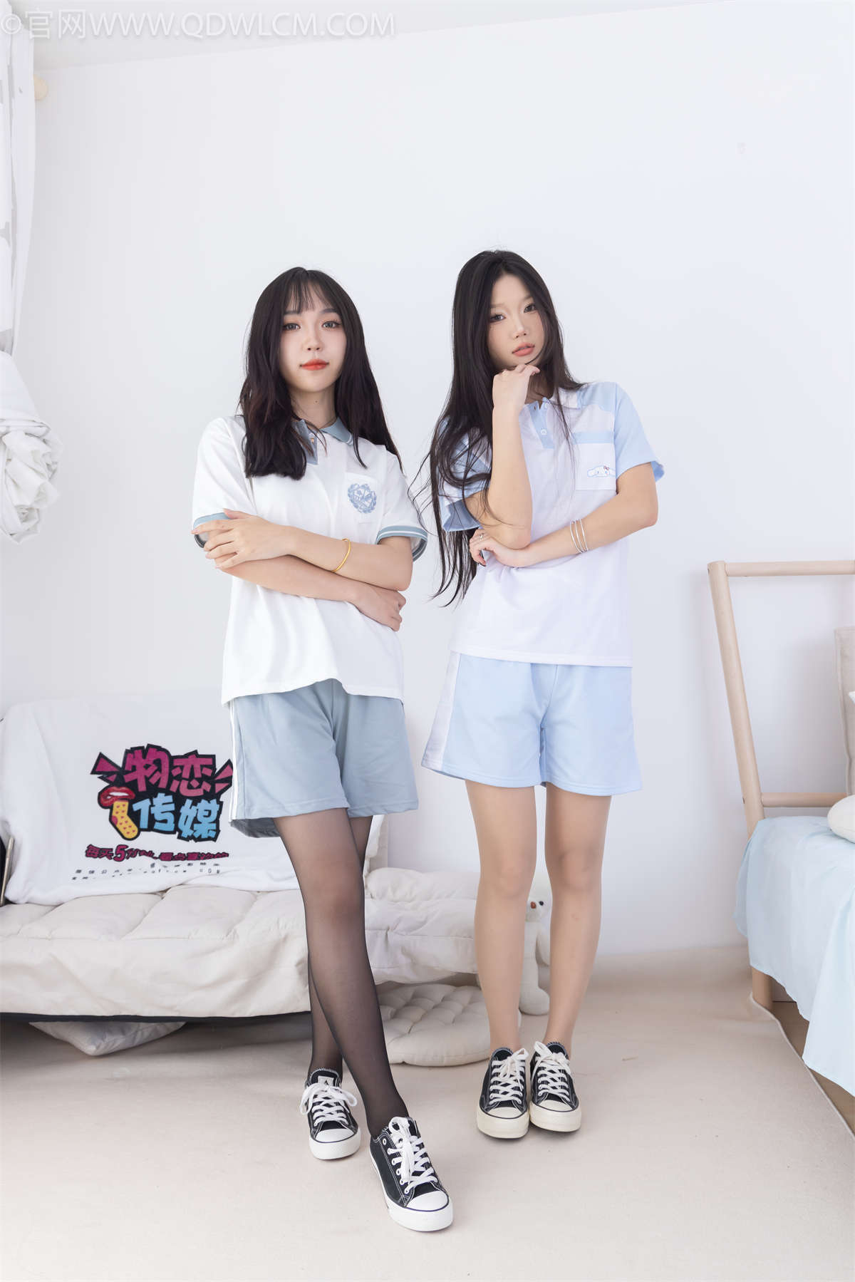 图片[2]-物恋传媒 NO.1939 小竹&纱纱-山茶花-日更街拍