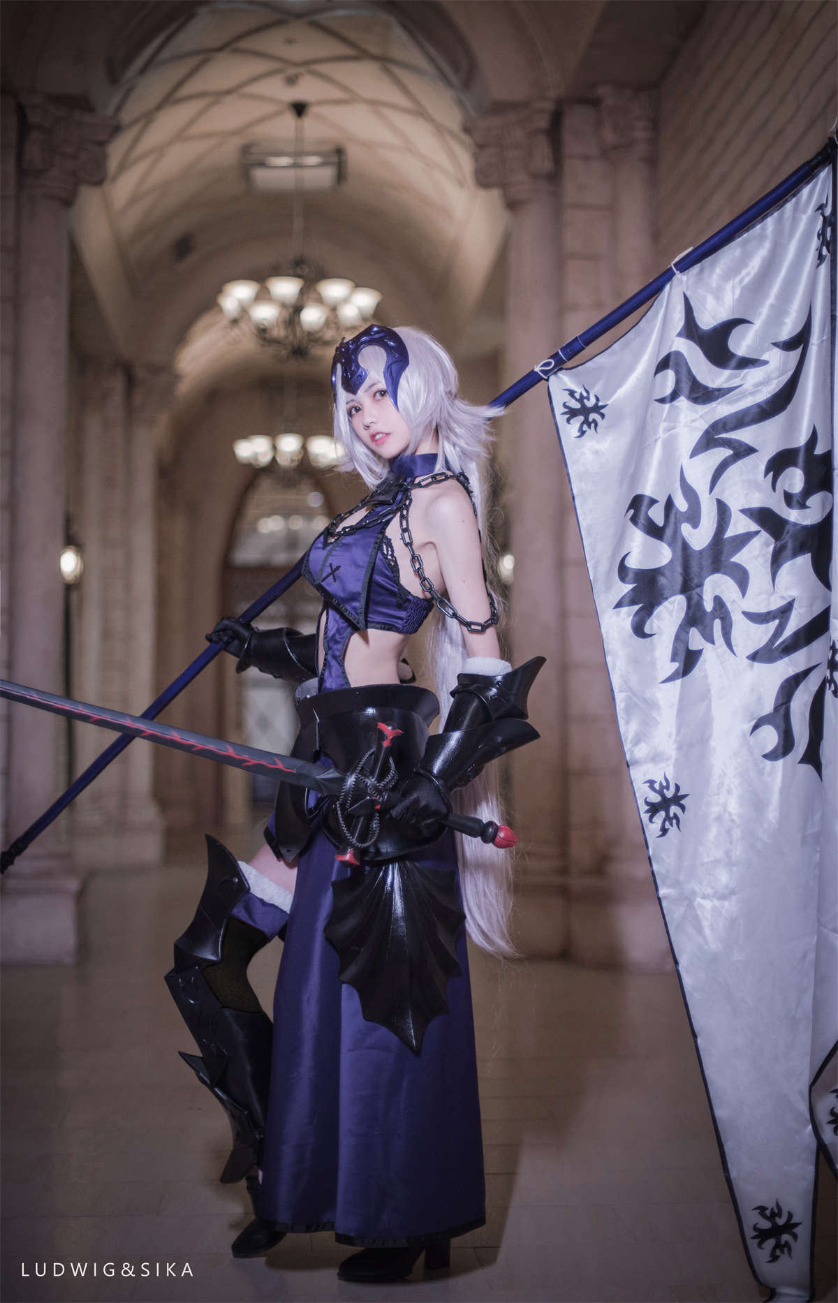 图片[2]-动漫Cos博主-你的负卿No.31 黑贞德-日更街拍