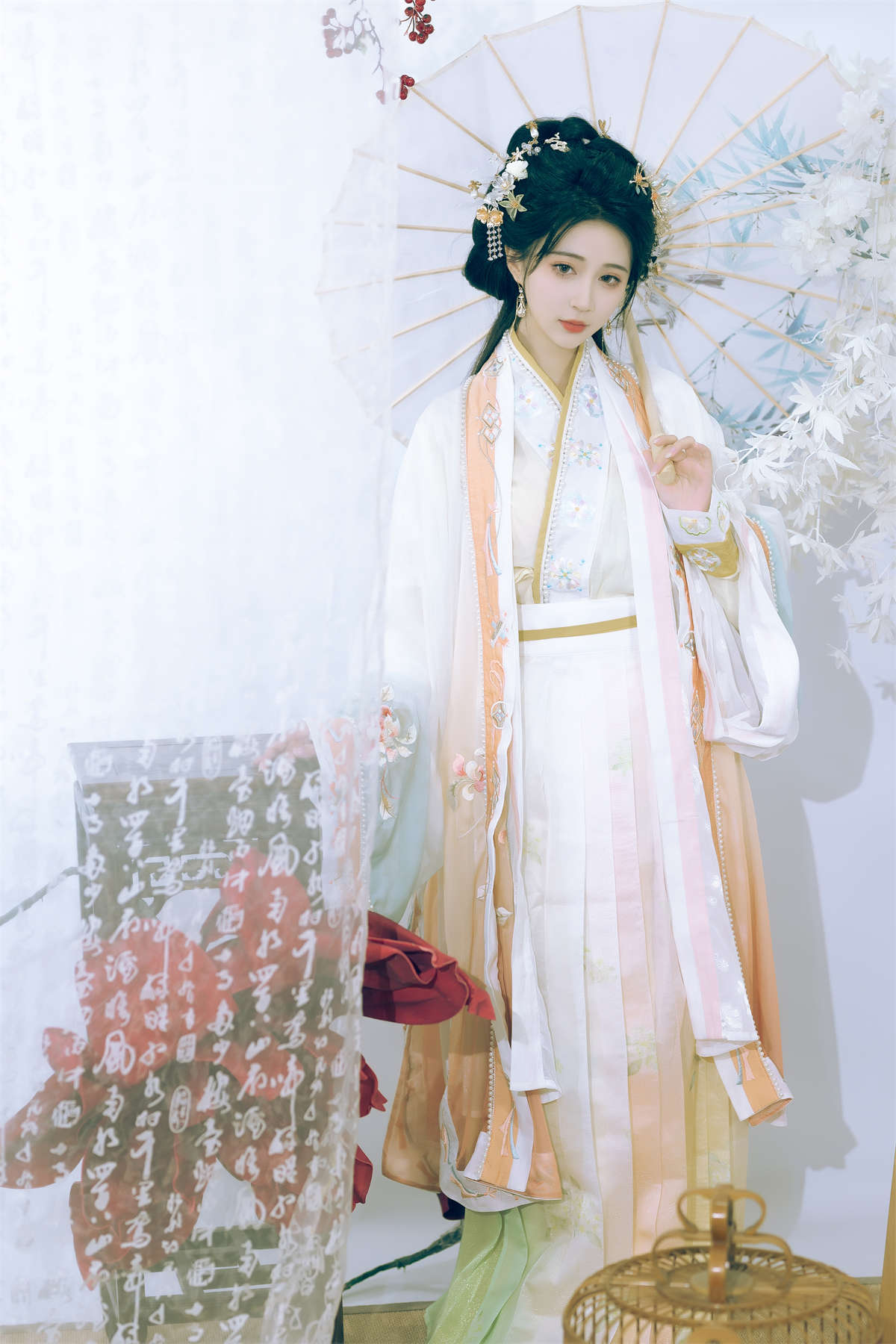 YITUYU艺图语 2024.04.21 入画江南 绮罗生的小苏苏插图1