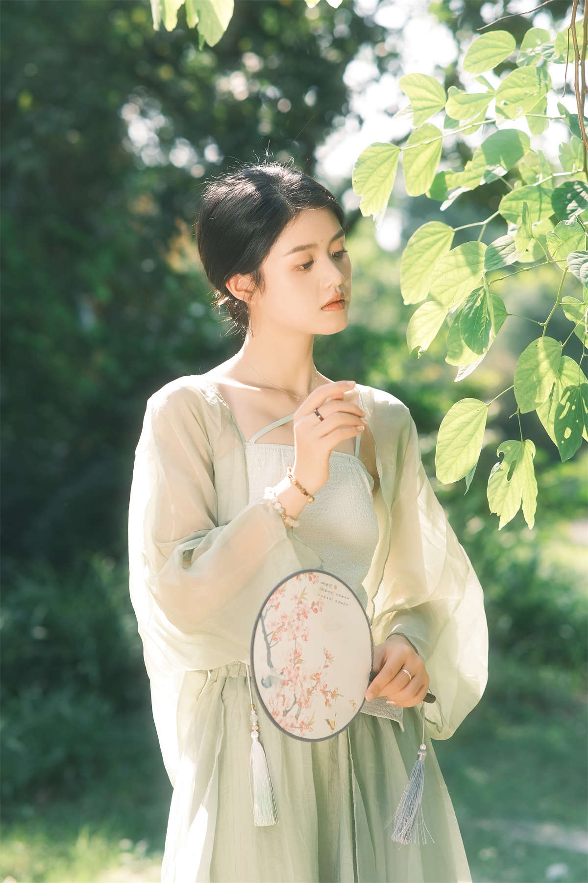 YITUYU艺图语 2023.07.11 草木青 小谢-日更街拍