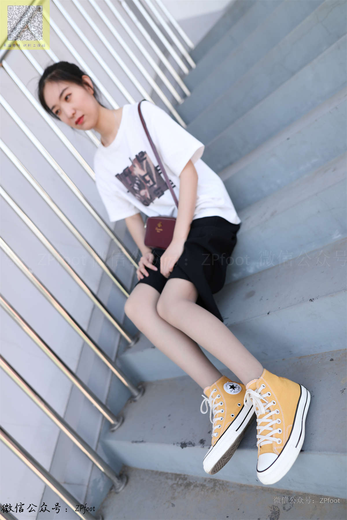 图片[2]-LSS山茶摄影 NO.129 灰丝棉袜帆布鞋-日更街拍