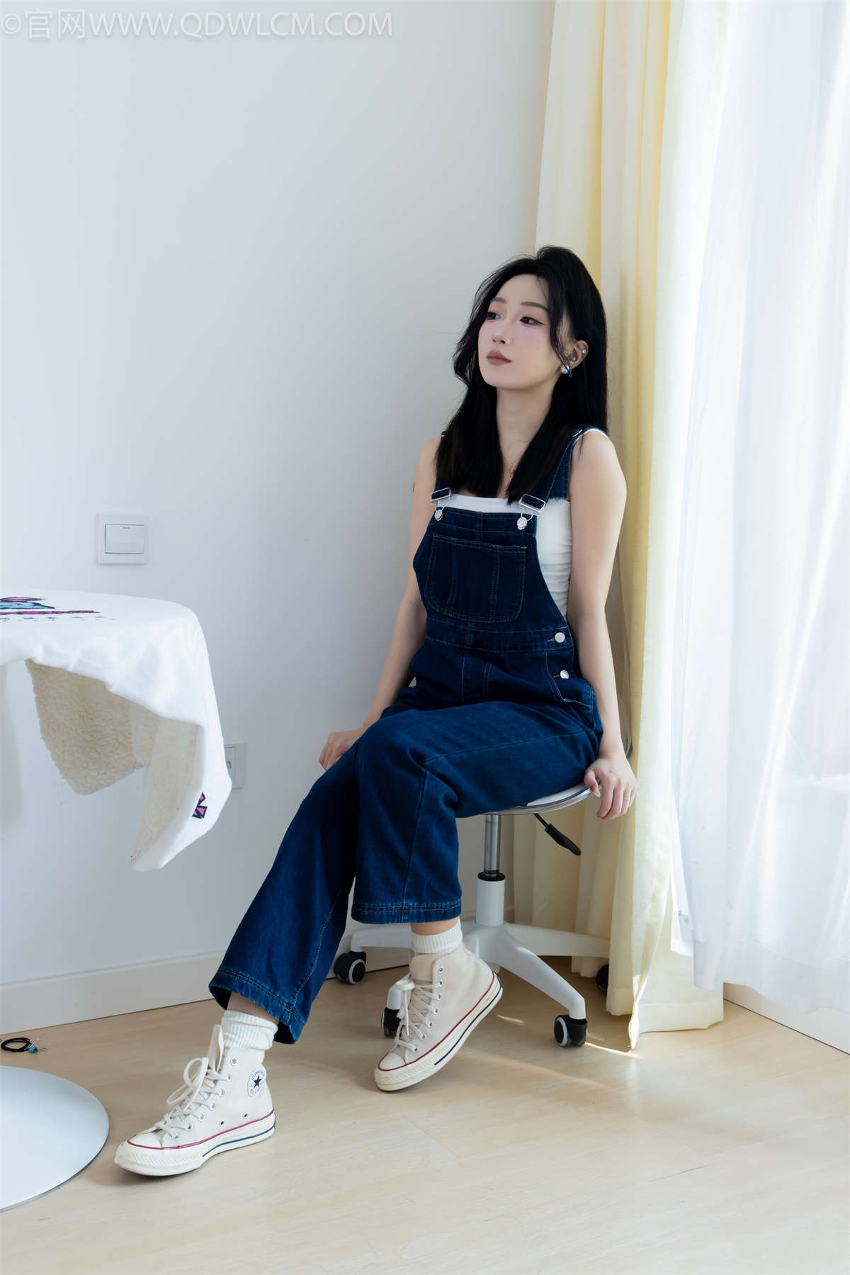 物恋传媒 NO.2152 嘟嘟-云卷云舒-日更街拍