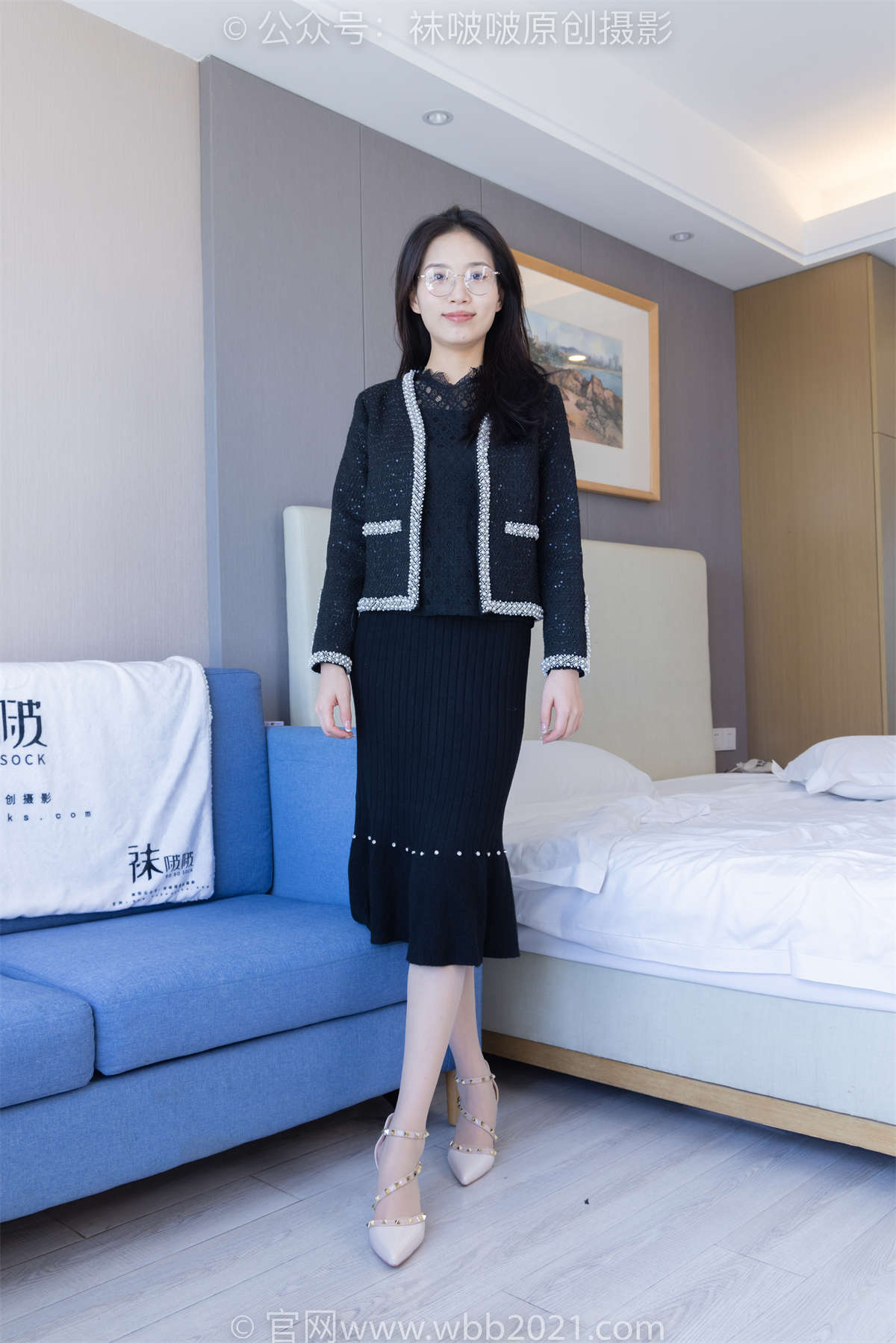 图片[2]-袜啵啵 No.425 芝士-高跟鞋、板鞋、肉丝、黑丝 花絮版-日更街拍