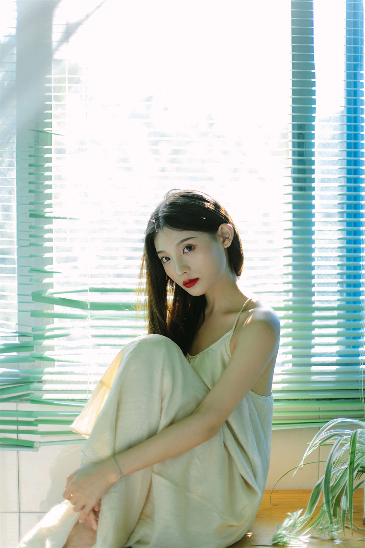 YITUYU艺图语 2022.12.16 光与影 吾蕊-插图1