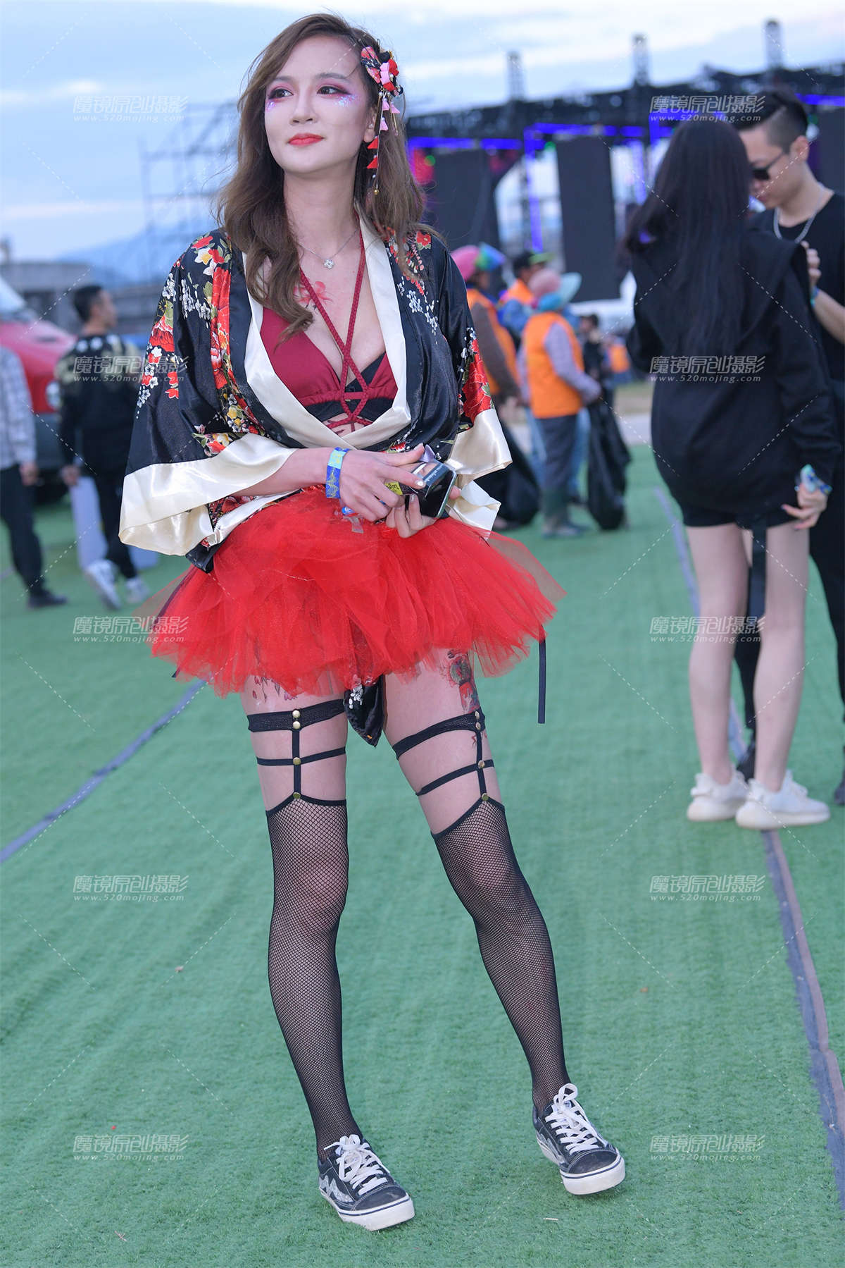 图片[2]-热辣-日更街拍