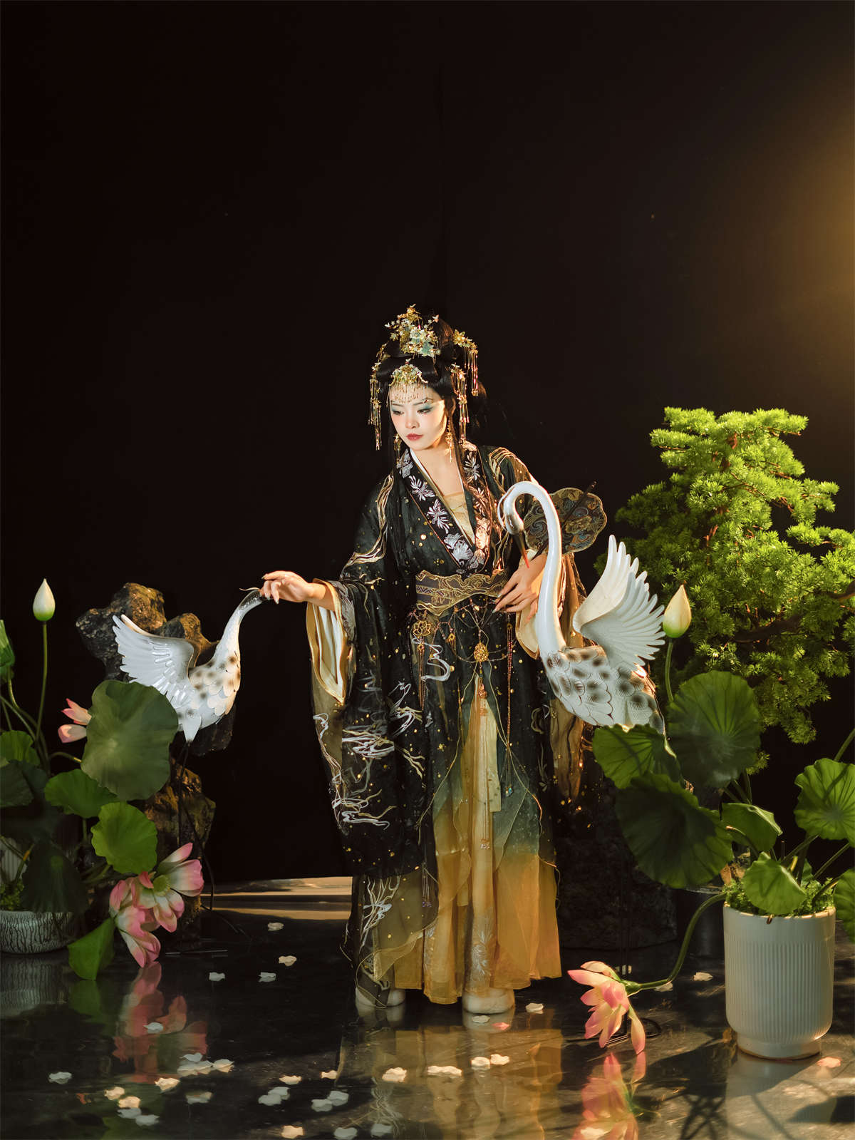 YITUYU艺图语 2024.04.23 云中烟树 小兮呀插图1