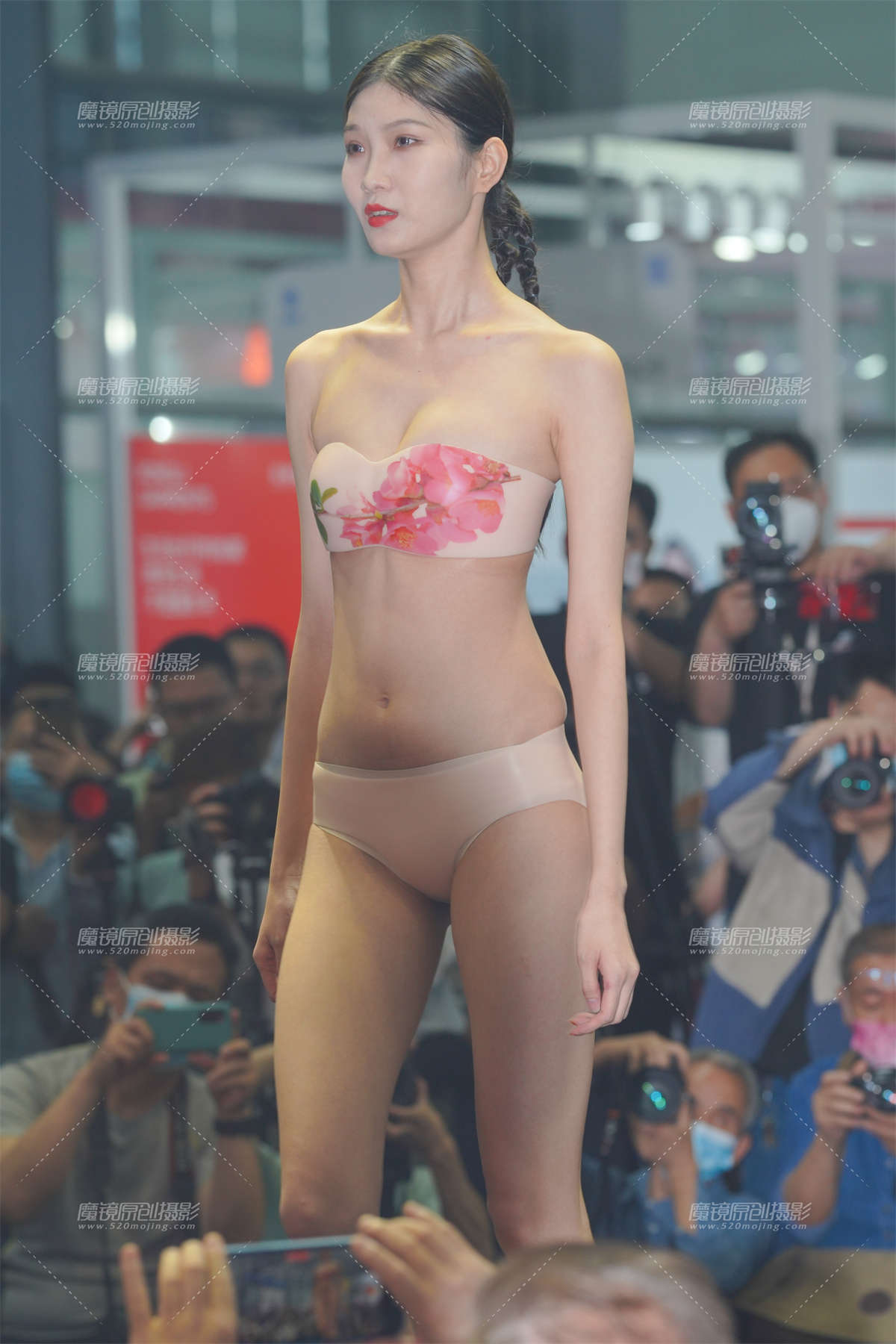 内衣秀-日更街拍