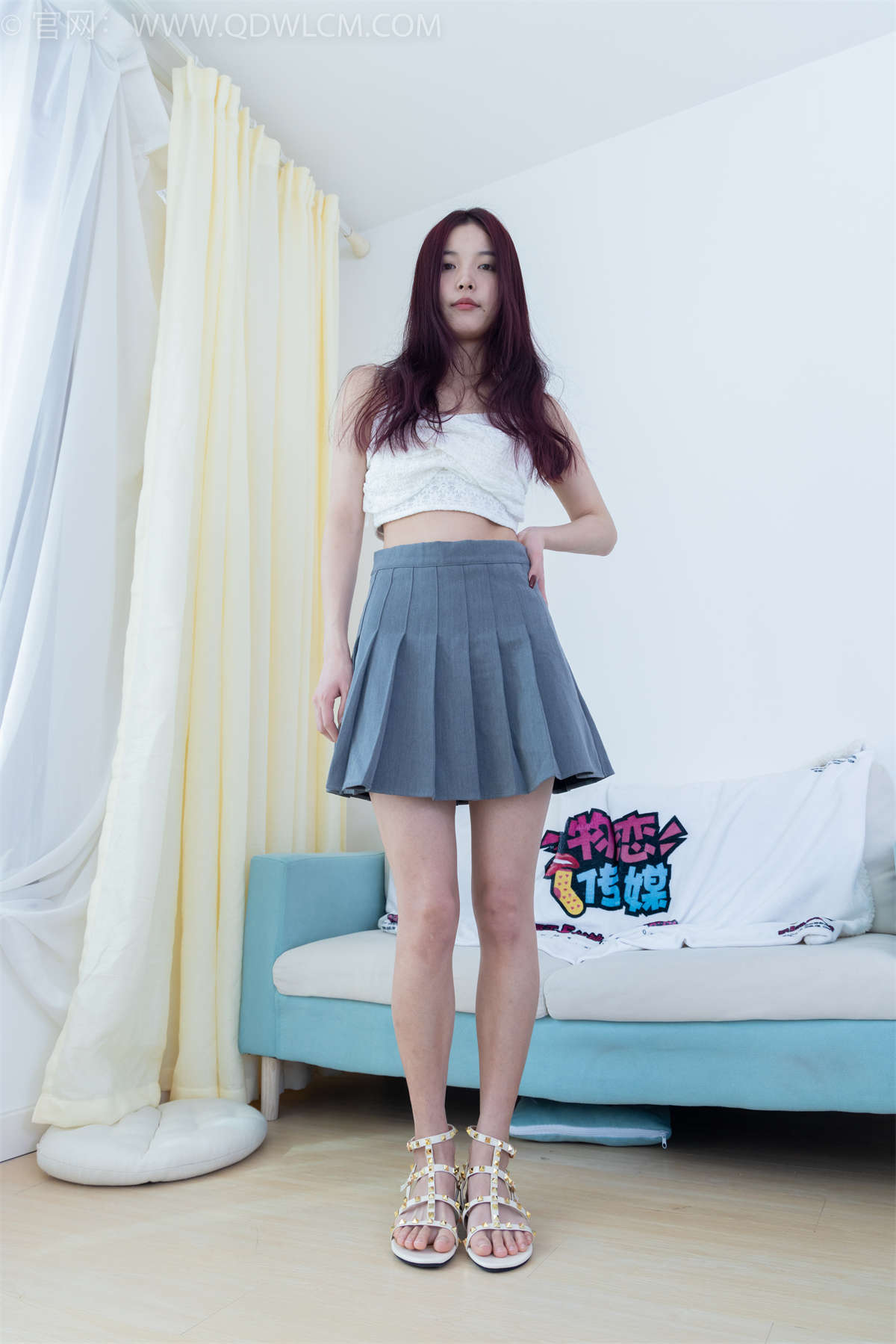 物恋传媒 NO.2196 茯苓-光影交错-日更街拍