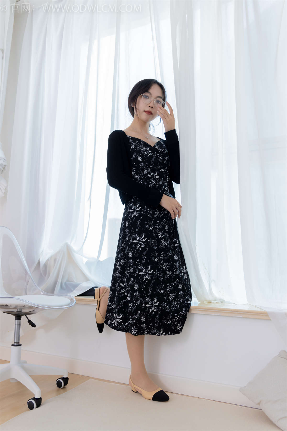 图片[2]-物恋传媒 NO.1878 纱纱-明月如霜-日更街拍