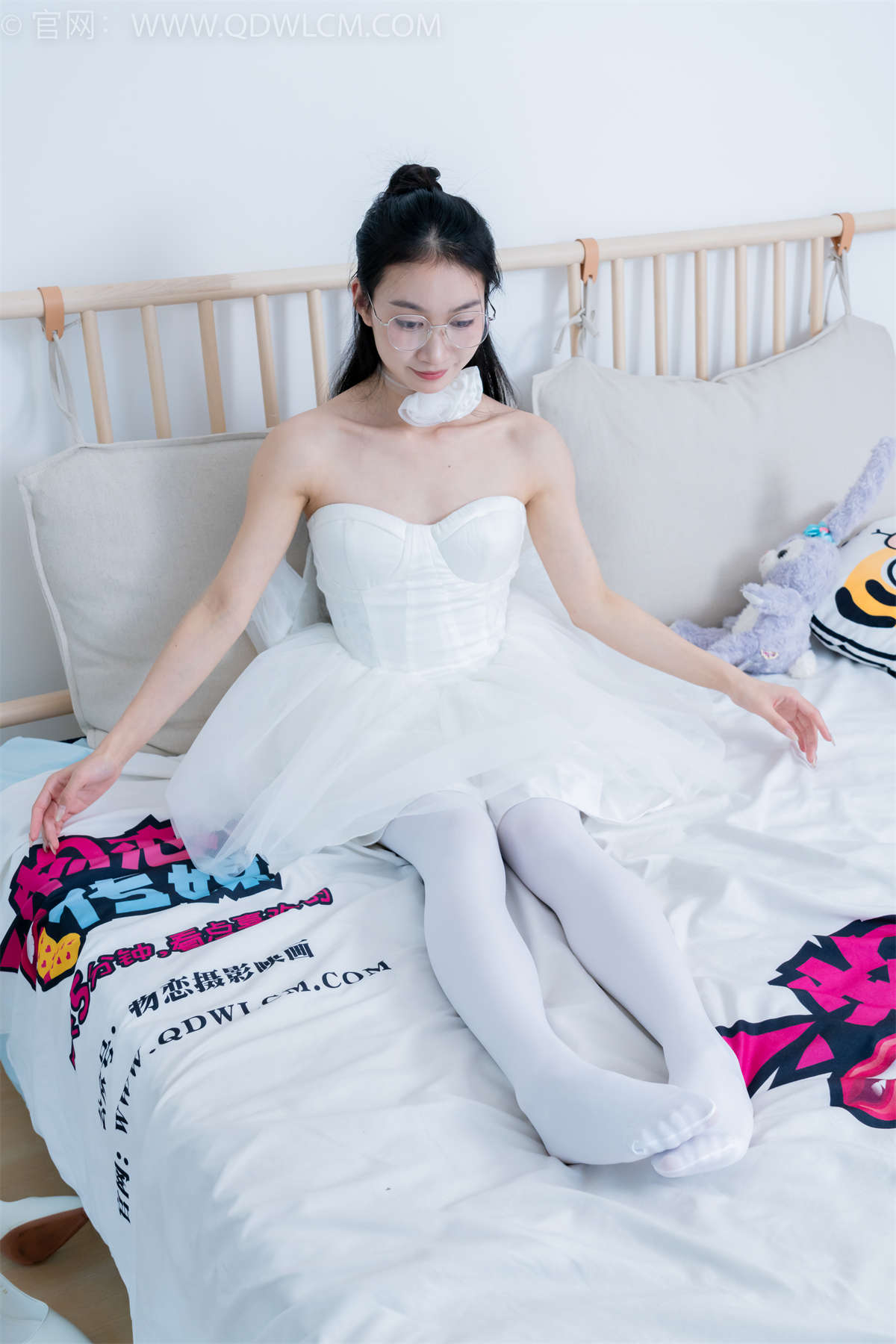 图片[2]-物恋传媒 NO.2233 小影-小影-高跟鞋、厚白丝-日更街拍