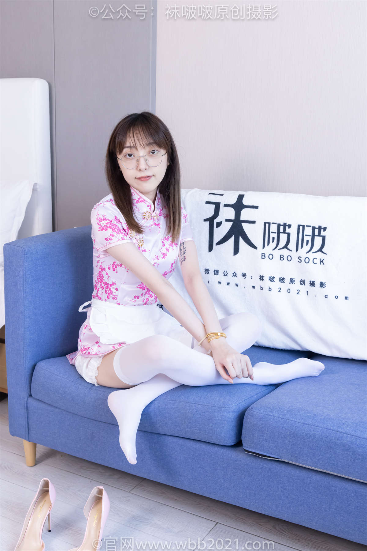 袜啵啵 No.451 稚予-旗袍、高跟鞋、白色过膝厚白丝 花絮版-日更街拍