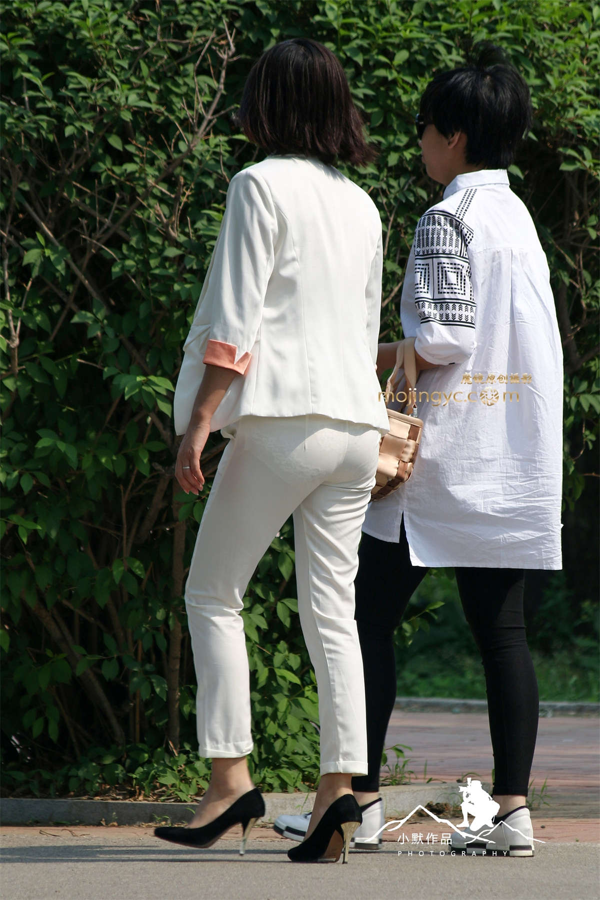 第665篇★又薄又透的白裤职业装★-27P-日更街拍